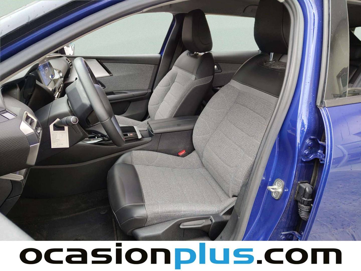 Foto asientos delanteros Citroën C5 X Citroën C5 X PureTech 130 S&S Feel Pack EAT8 (130 CV)