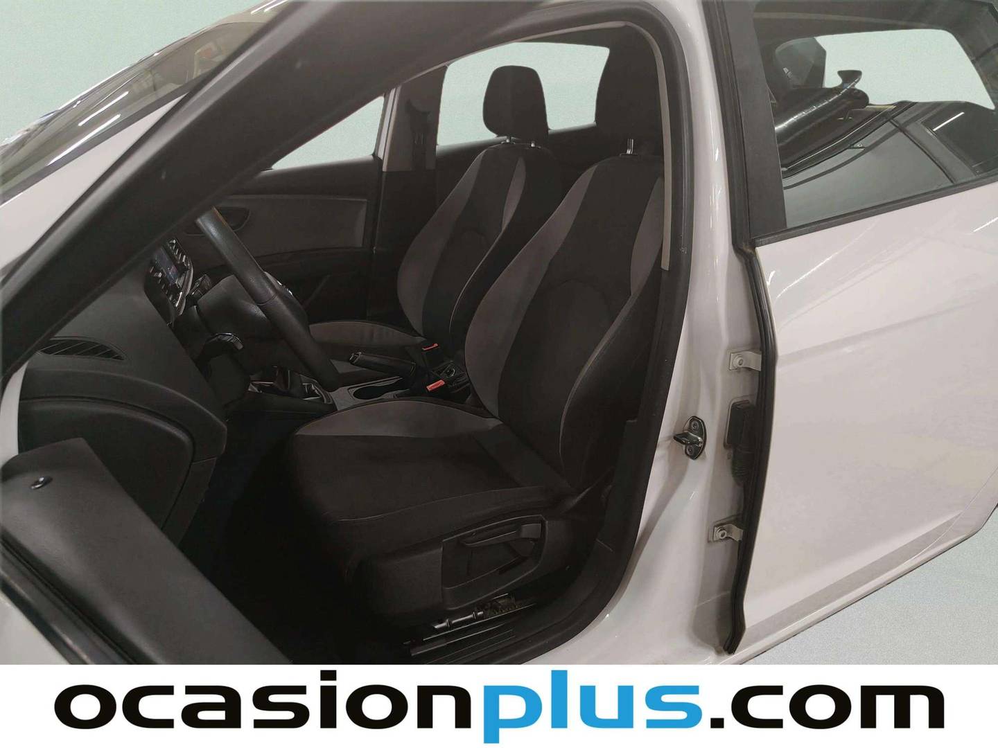 Foto asientos delanteros Seat León Seat León 1.2 TSI Reference (105 CV)