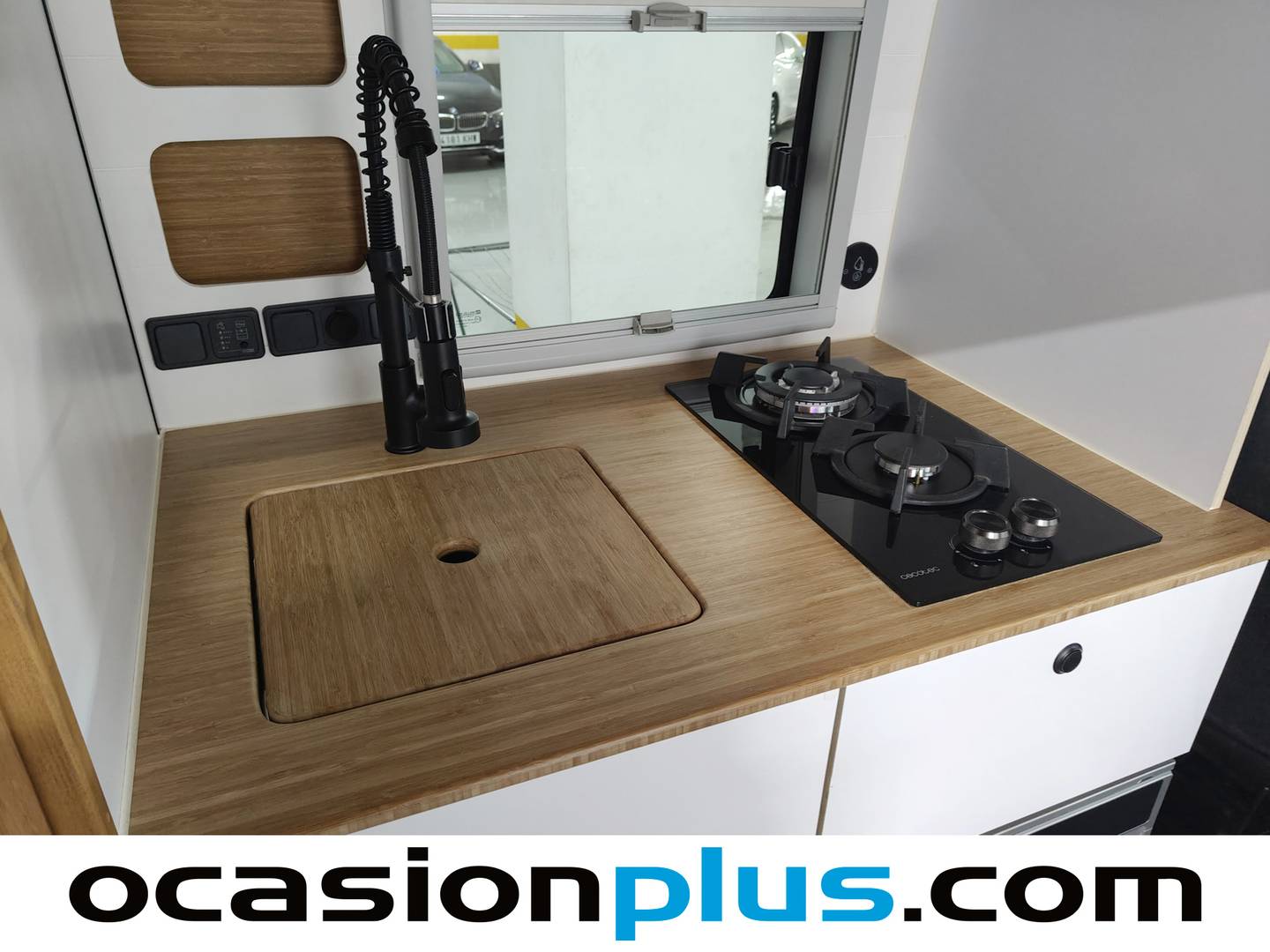 Foto Citroën Jumper Citroen Jumper Furgon BlueHDi 140 35 L2H2 (140 CV) 2 Plazas Camper