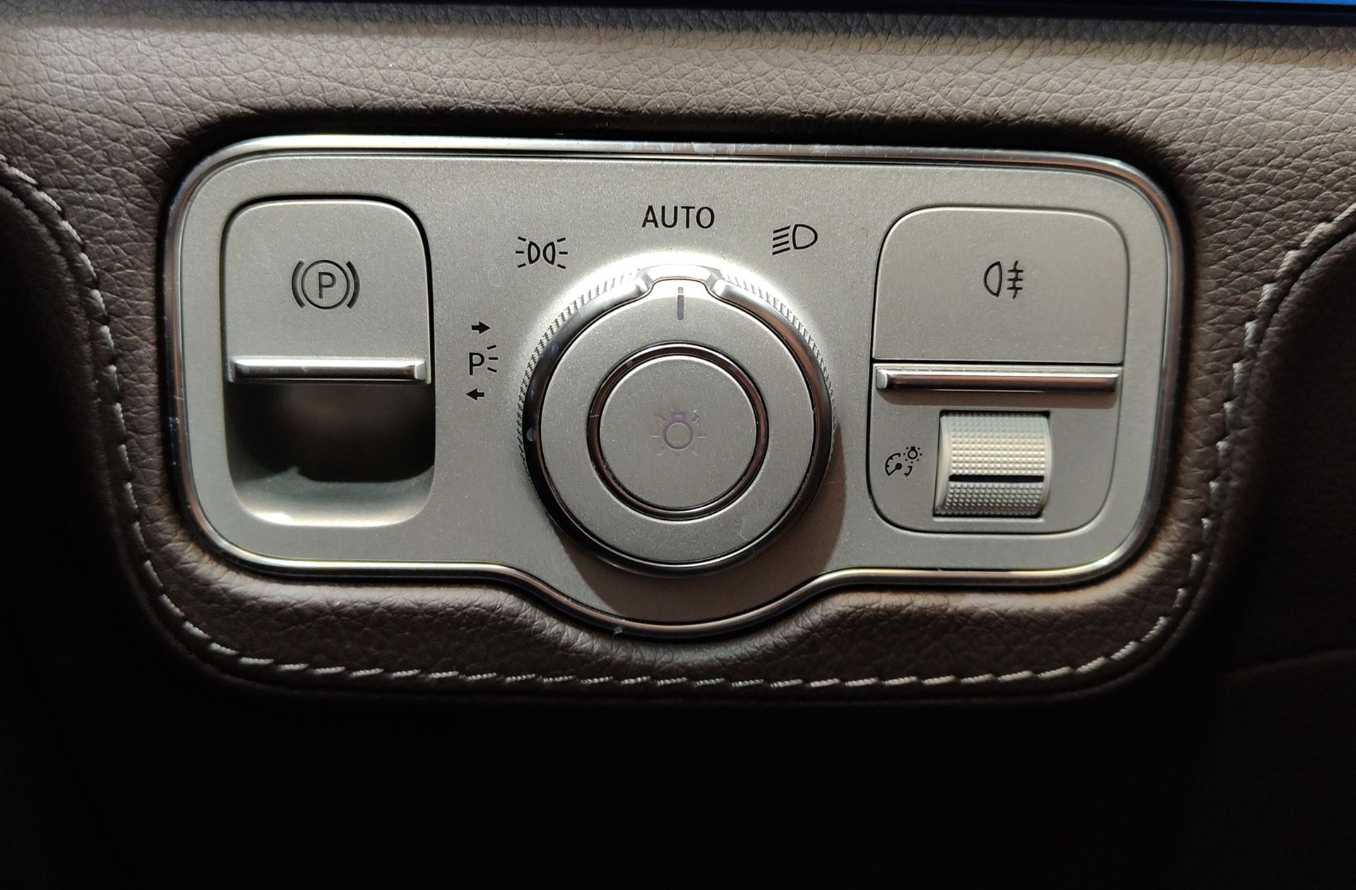 Mercedes-Benz GLE 450 4Matic - foto 14