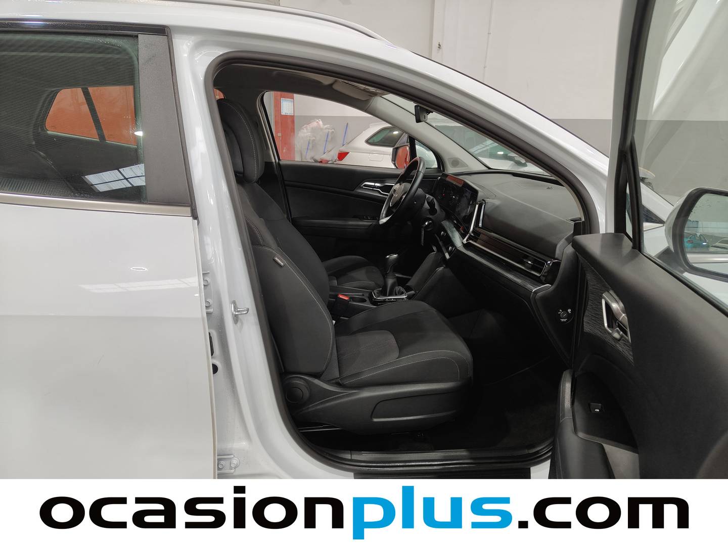 Foto KIA Sportage Kia Sportage 1.6 T-GDi MHEV Drive 4x2  (160 CV)