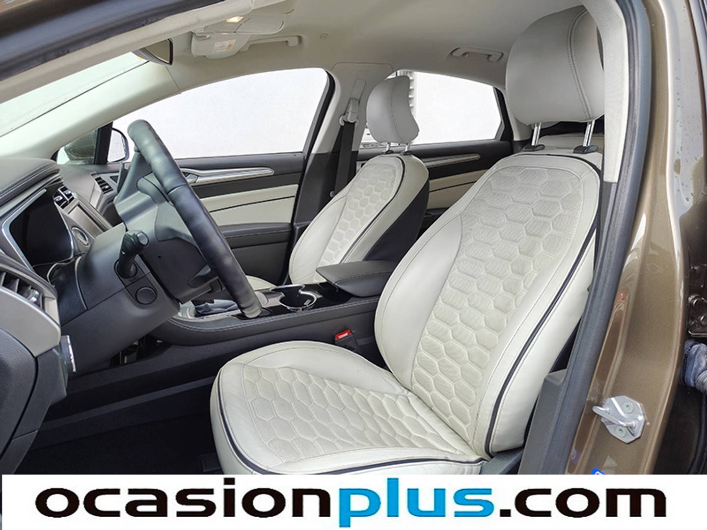 Foto Ford Mondeo Ford Mondeo 2.0 TDCI Sedan Vignale Powershift (180 CV)