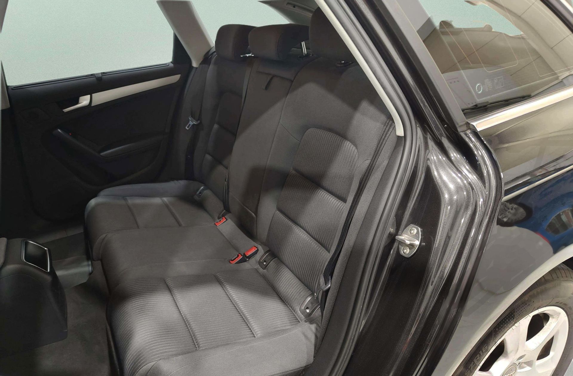 Audi A4 Avant 2.0 TDI multitronic - foto 10
