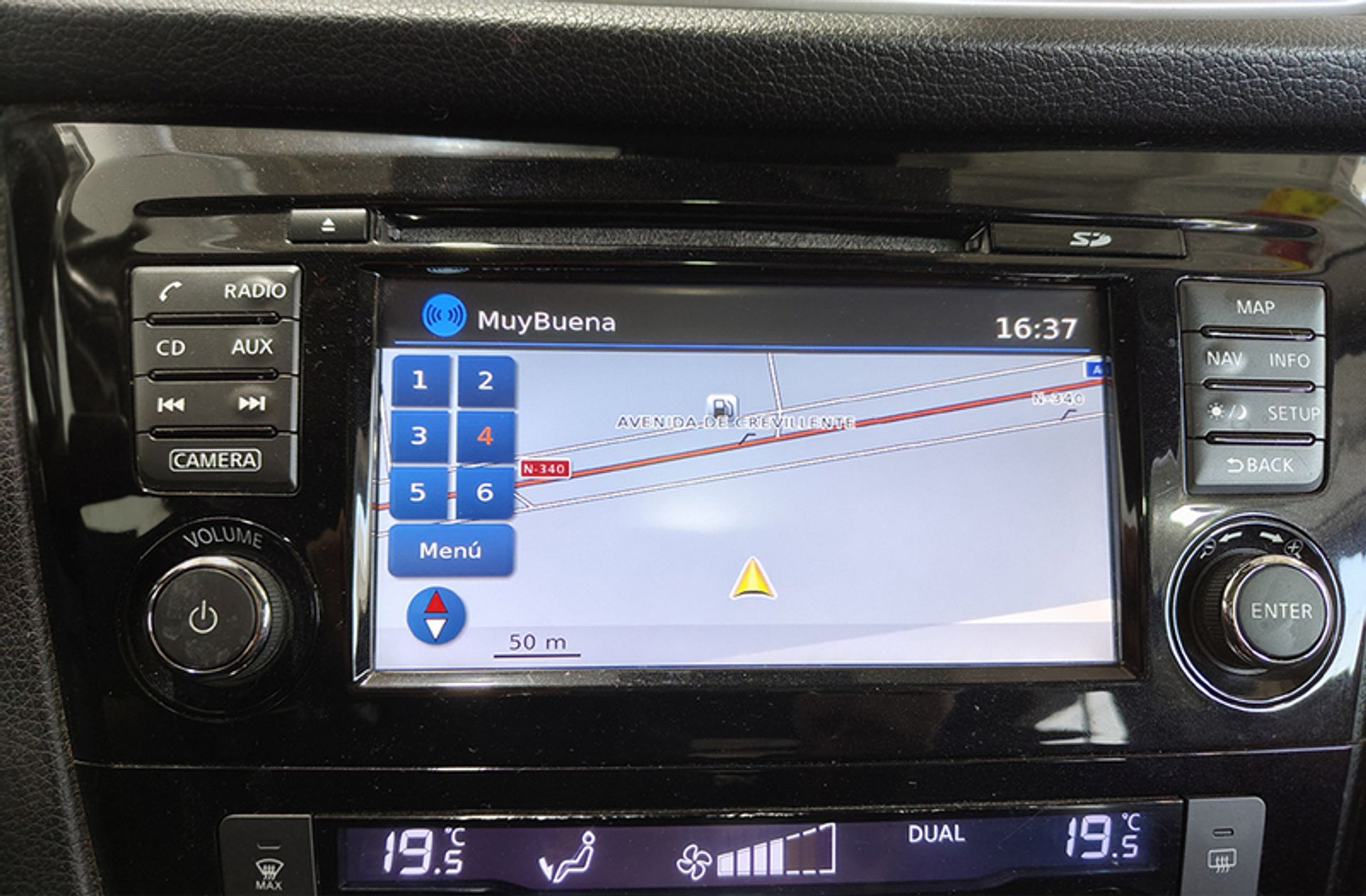 Nissan Qashqai 1.6 dCi N-Connecta 4x2 XTronic - foto 8