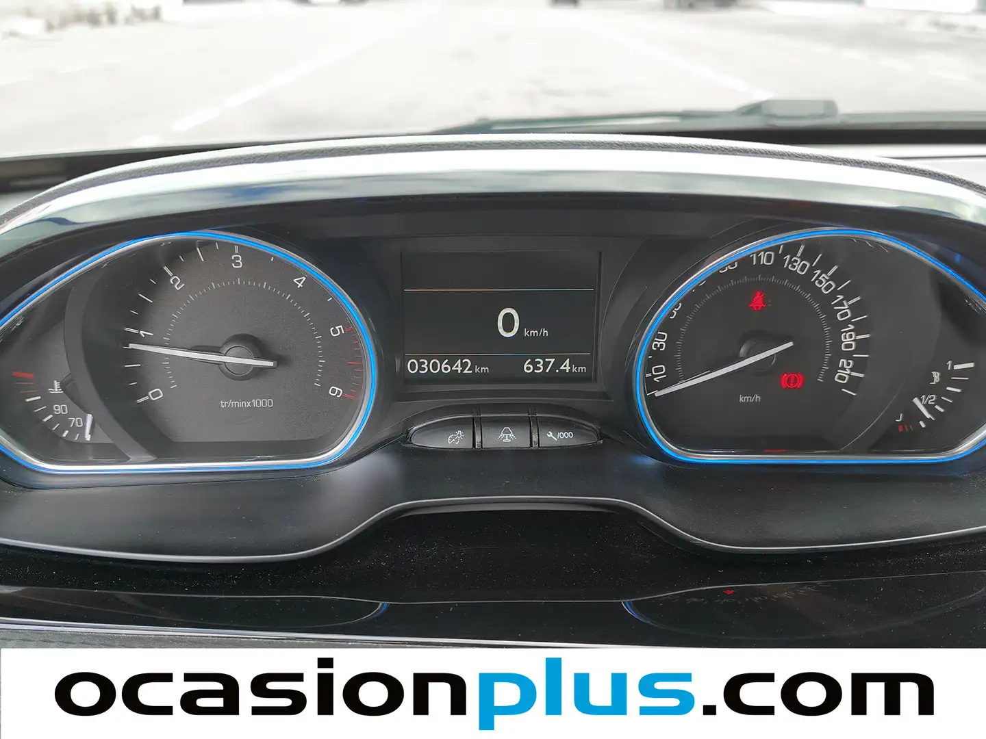 Foto Peugeot 2008 Peugeot 2008 BlueHDi 100 Allure (100 CV)