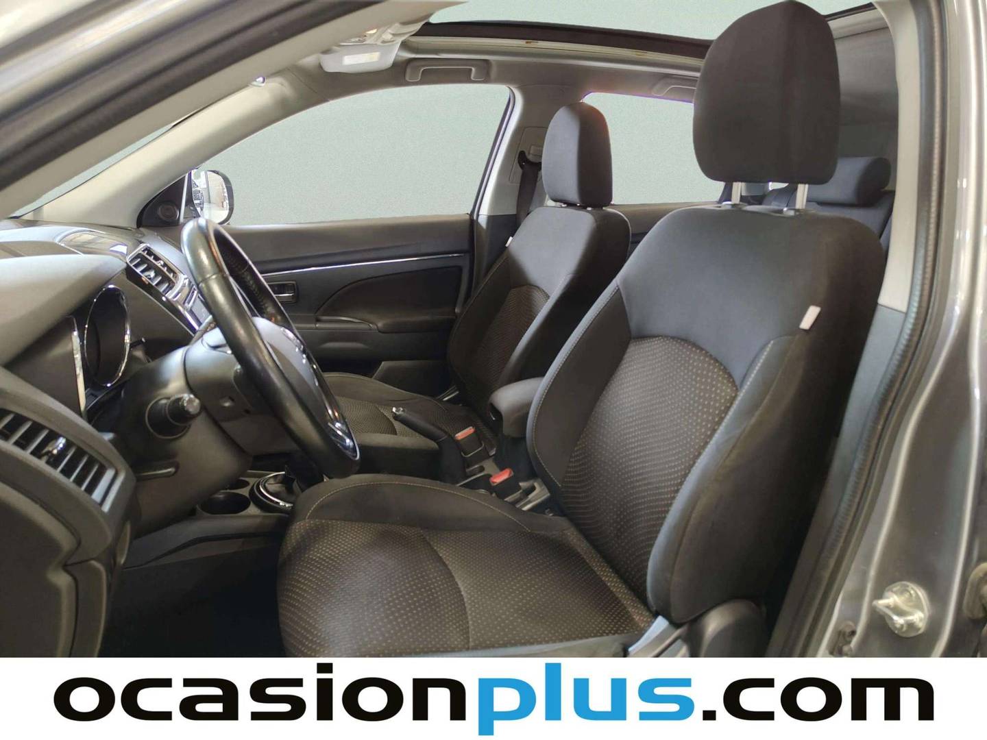 Foto asientos delanteros Mitsubishi ASX Mitsubishi ASX 160 MPI Motion (117 CV)