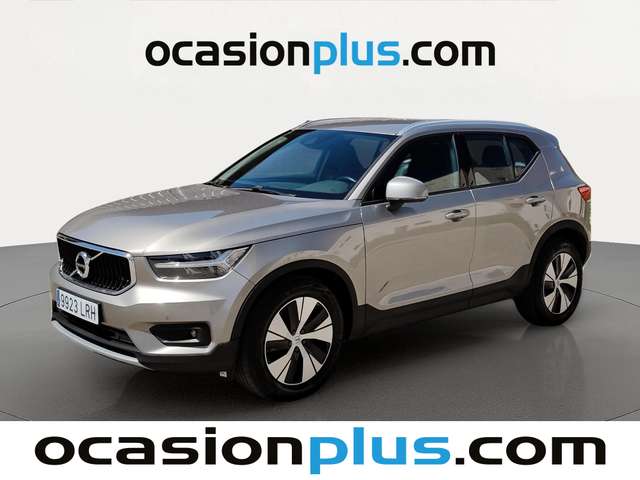 Volvo XC40 T3 Momentum Pro Auto  (163 CV) de segunda mano