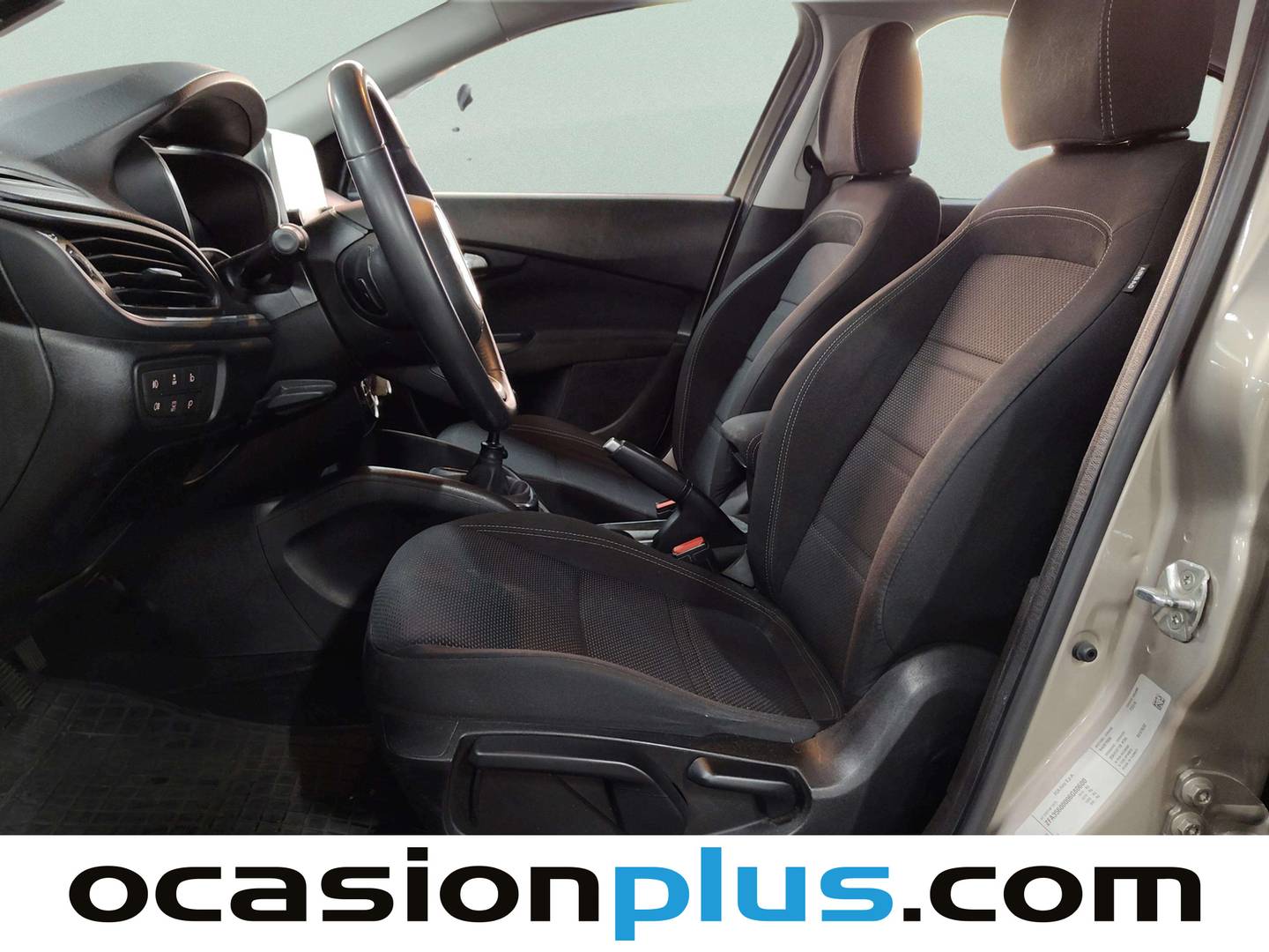 Foto asientos delanteros Fiat Tipo Fiat Tipo 1.4 T-Jet Gasolina/GLP Lounge  (120 CV)