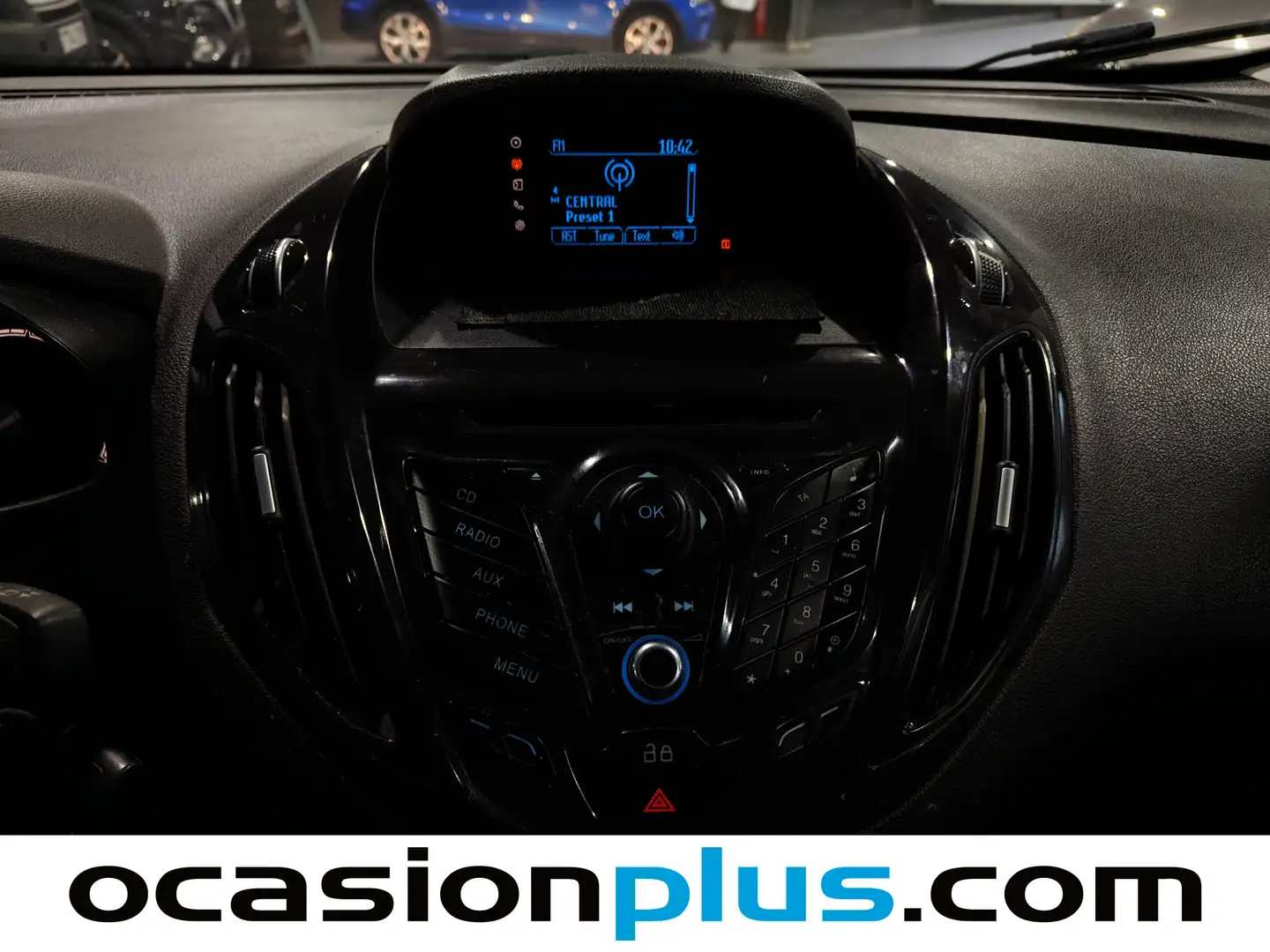 Foto Ford Tourneo Courier Ford Tourneo Courier 1.0 EcoBoost Titanium (100 CV)