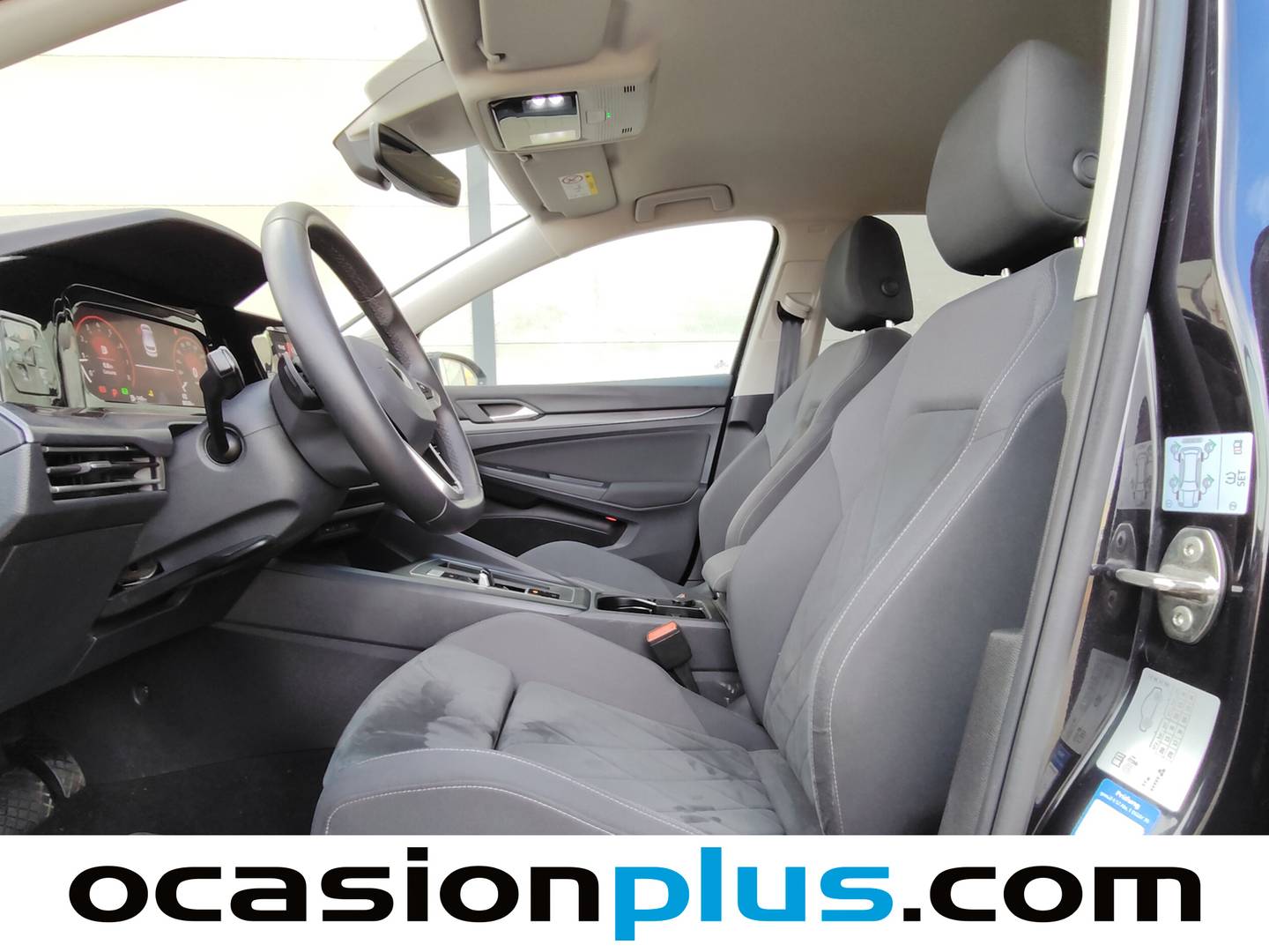 Foto asientos delanteros Volkswagen Golf Volkswagen Golf Style 1.5 eTSI (150 CV) DSG