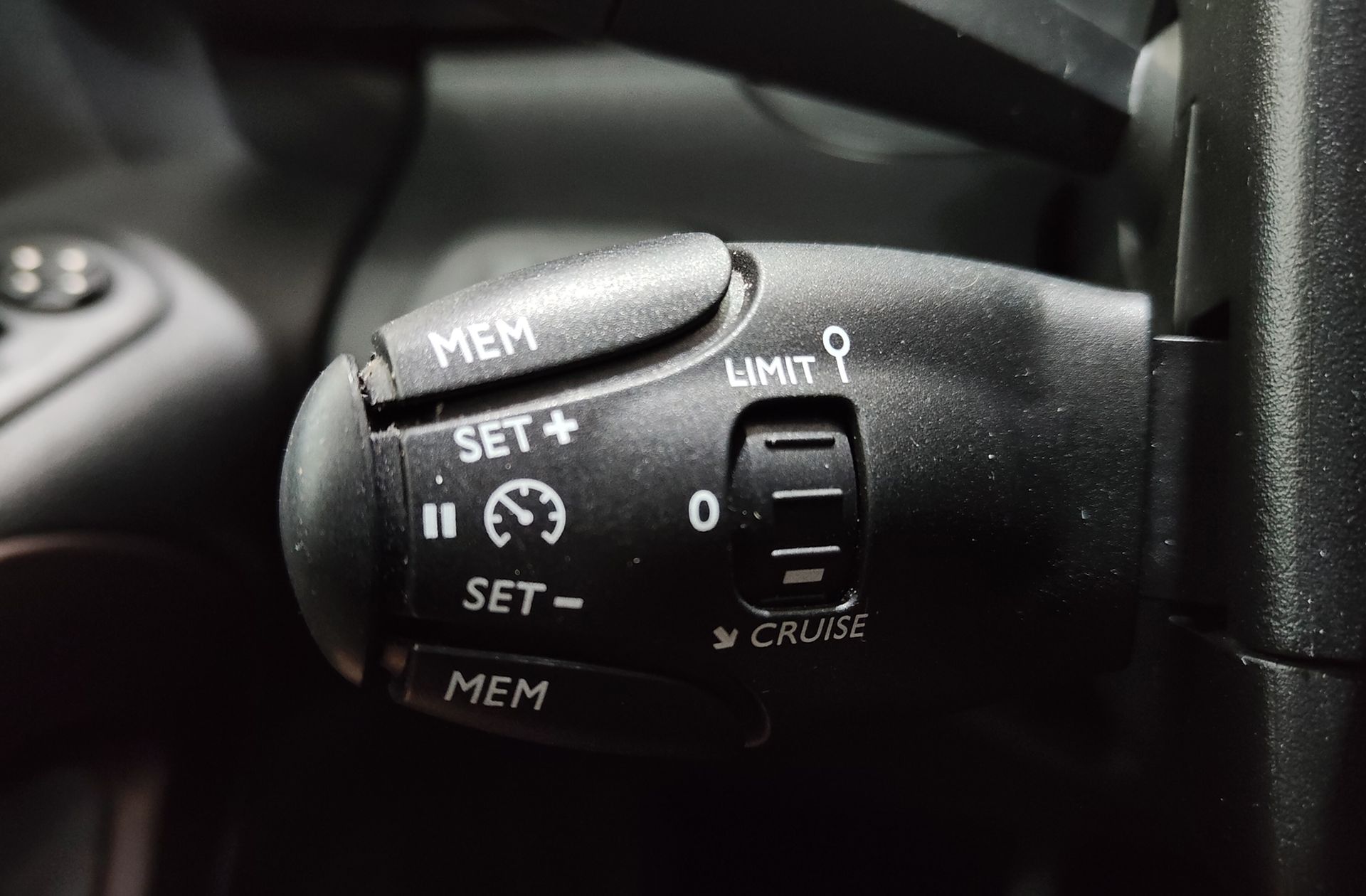 Peugeot Rifter BlueHDi 130 GT Long 7 plazas - foto 28