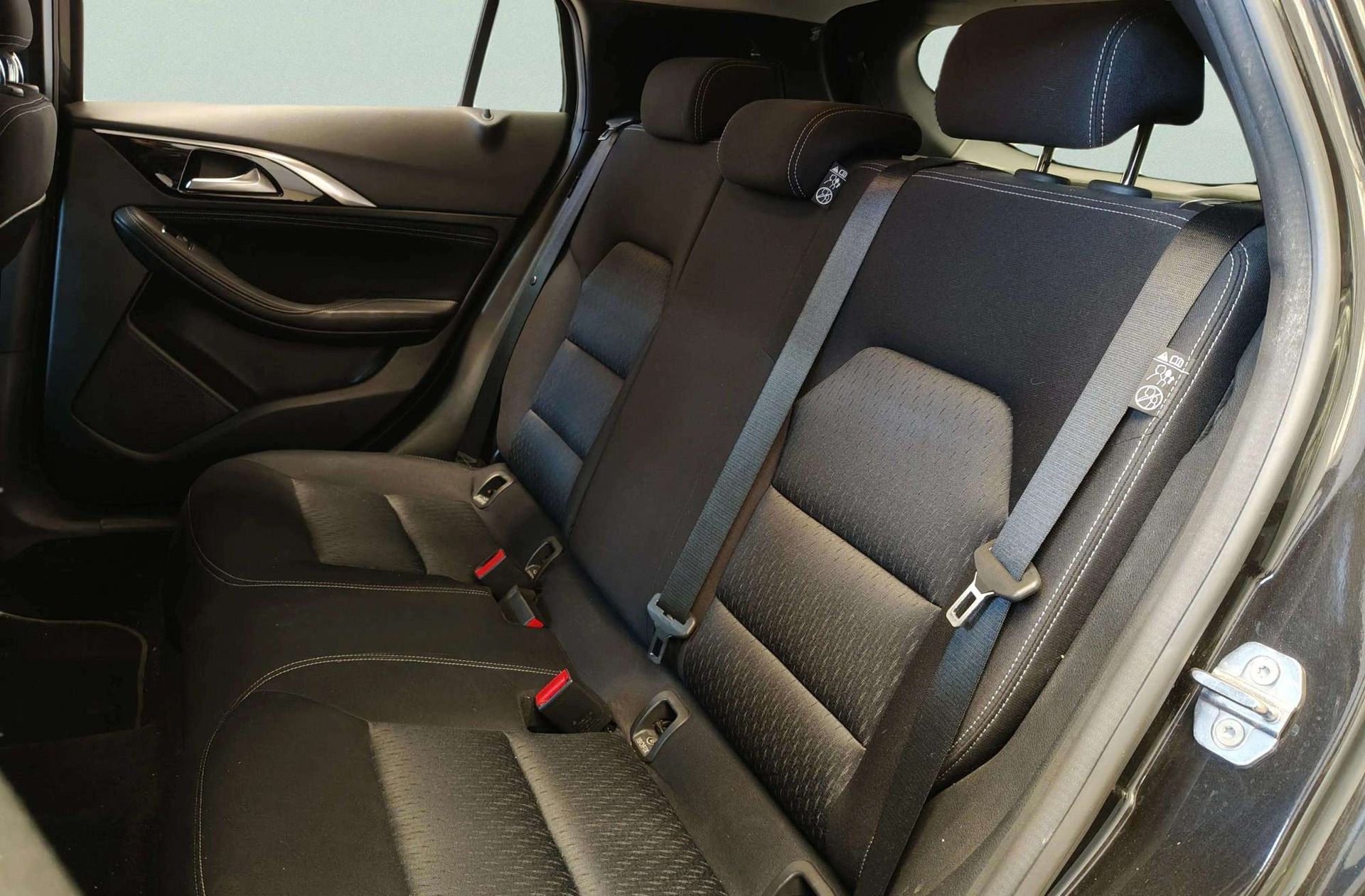 Infiniti Q30 1.6 TC Premium 7DCT - foto 13
