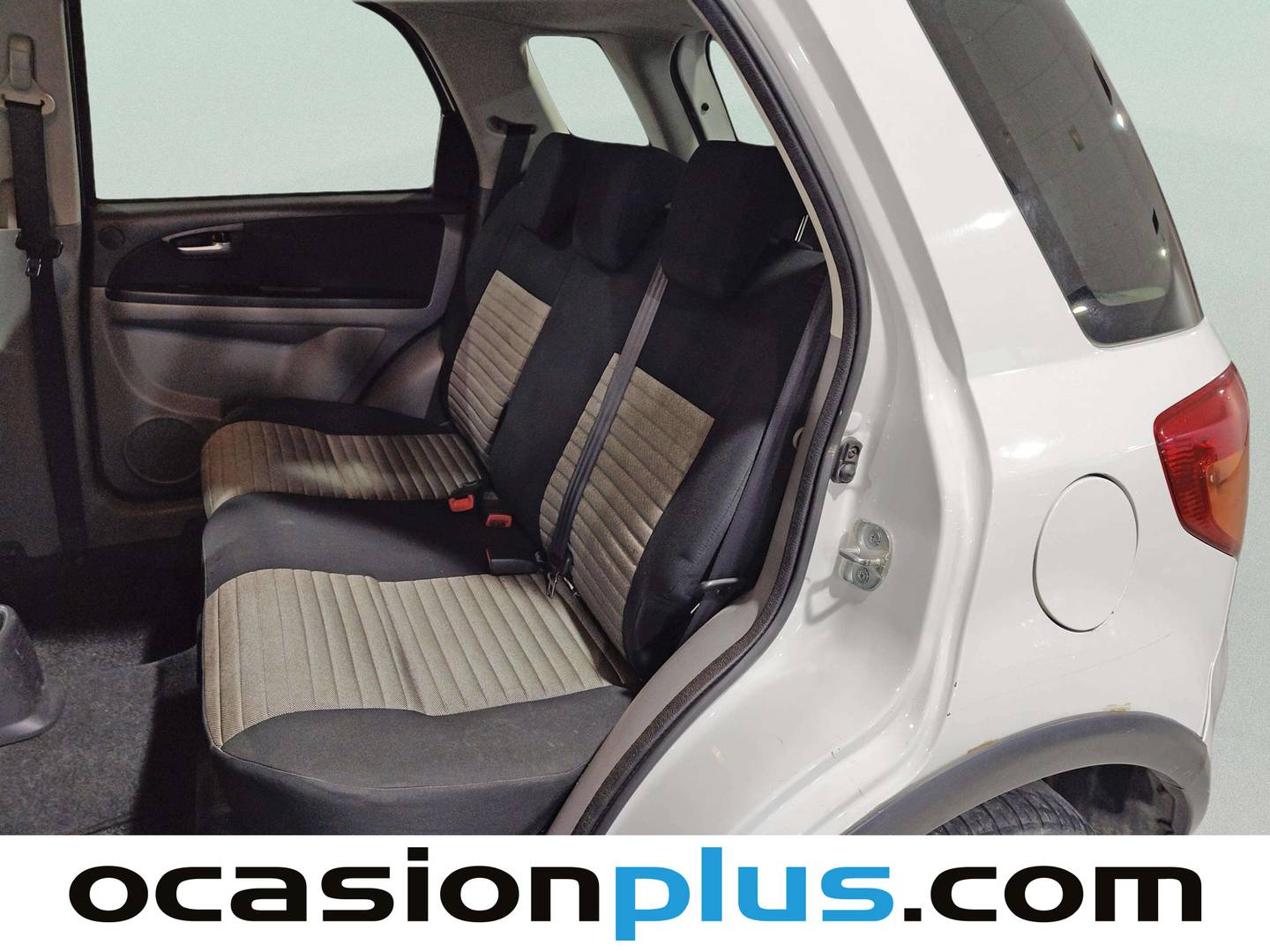 Foto asientos traseros Suzuki SX4 Suzuki SX4 1.9 DDiS GL+ (120 CV)