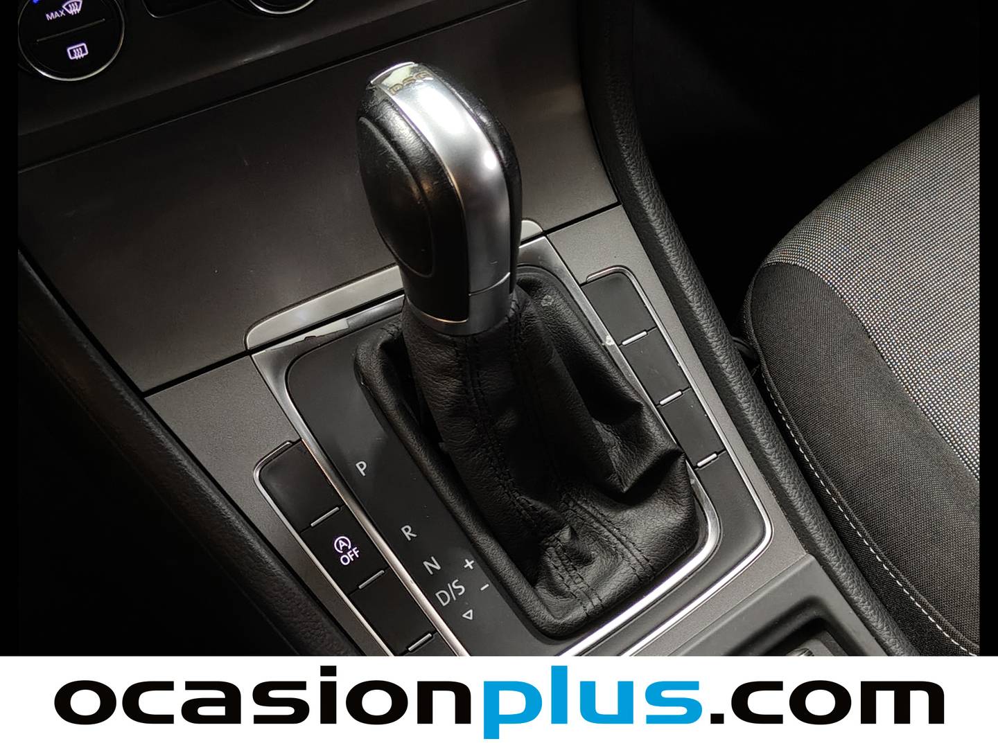 Volkswagen Golf Volkswagen Golf Business 1.6 TDI BMT (110 CV) DSG de segunda mano