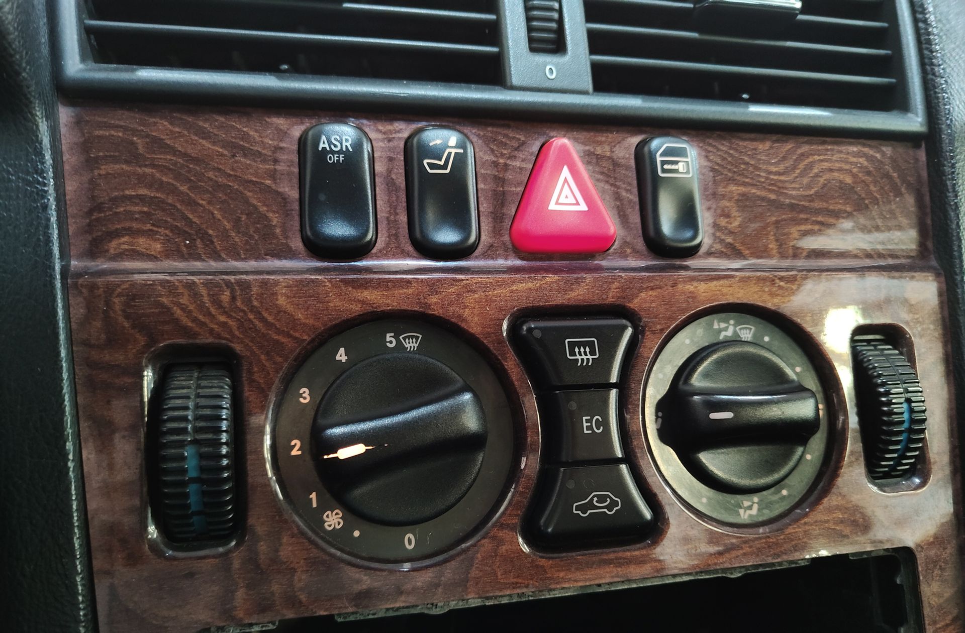 Mercedes-Benz Clase C C 250 DT Classic - foto 21