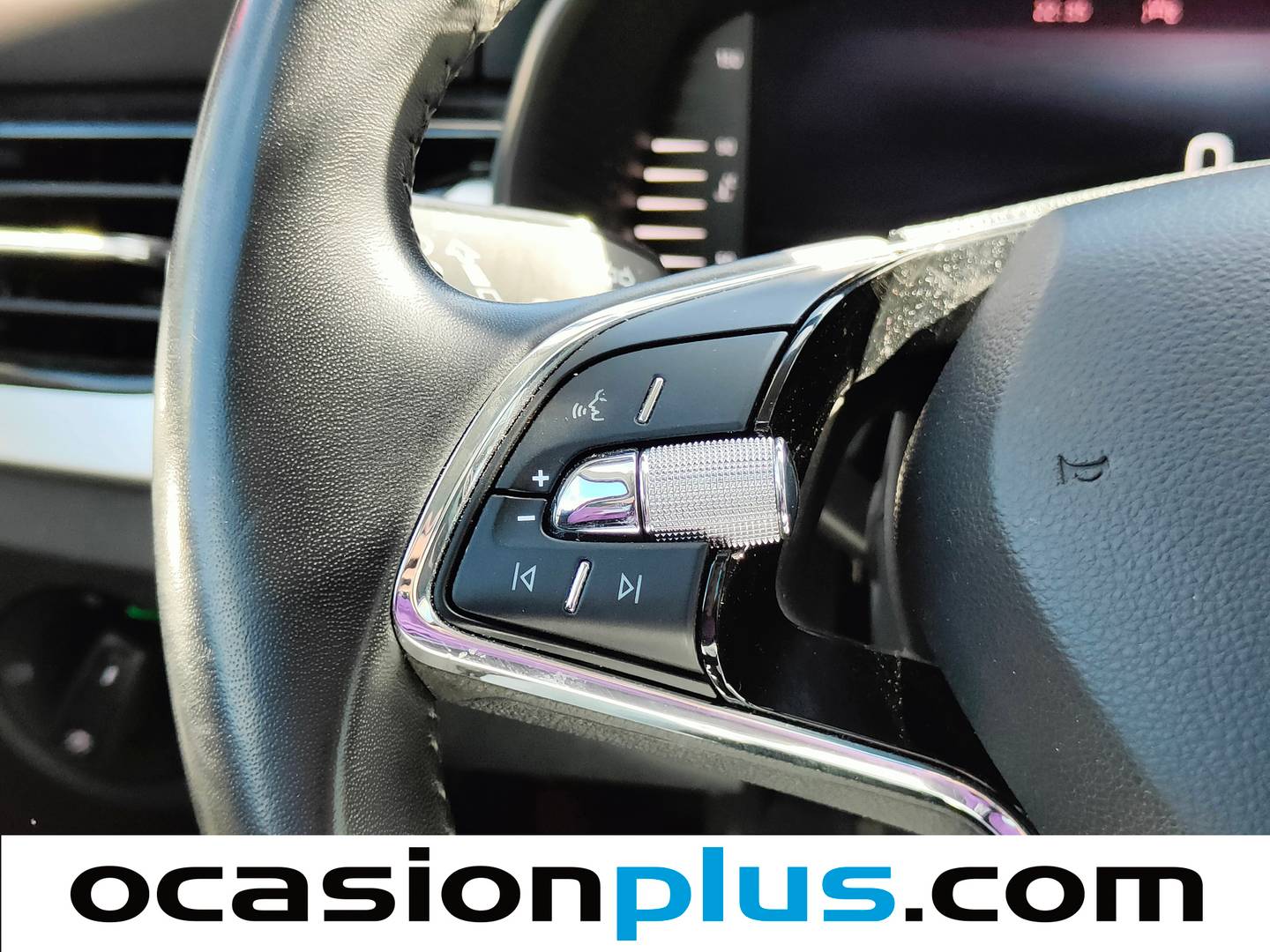 Foto Skoda Kamiq Skoda Kamiq 1.0 TSI Emotion (110 CV)