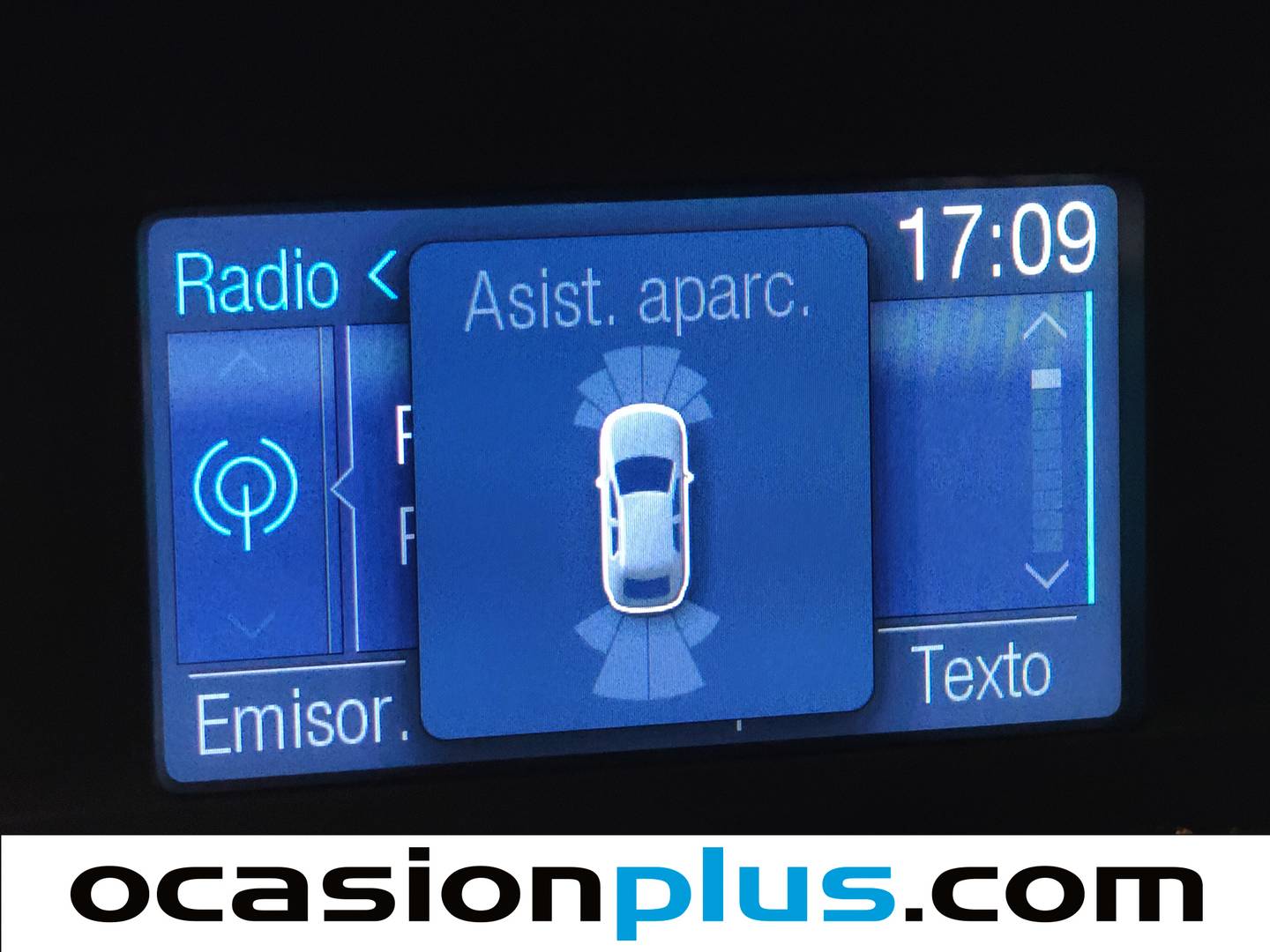 Extras y acabados del Ford Grand C-Max Ford Grand C-Max 1.6 TDCi Titanium (115 CV)