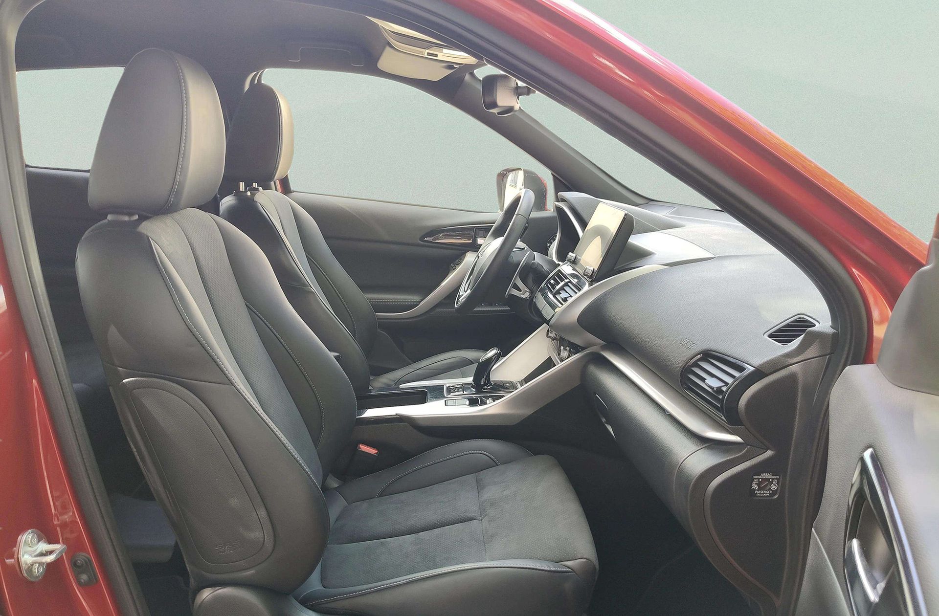 Mitsubishi Eclipse Cross 2.4 PHEV Kaiteki 4WD - foto 22