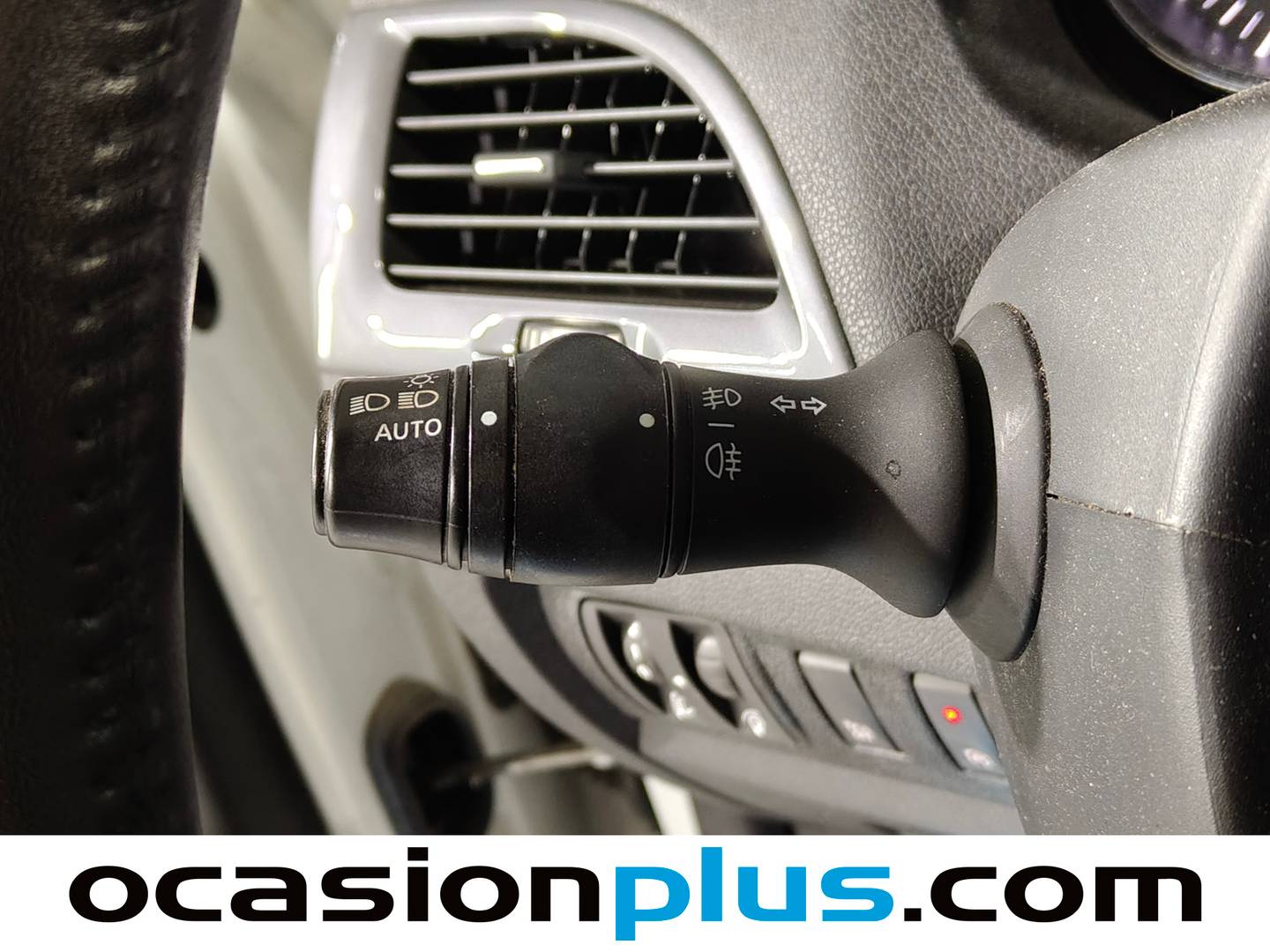 Equipamiento del Renault Mégane Renault Megane Limited Energy S&S TCe (115 CV)