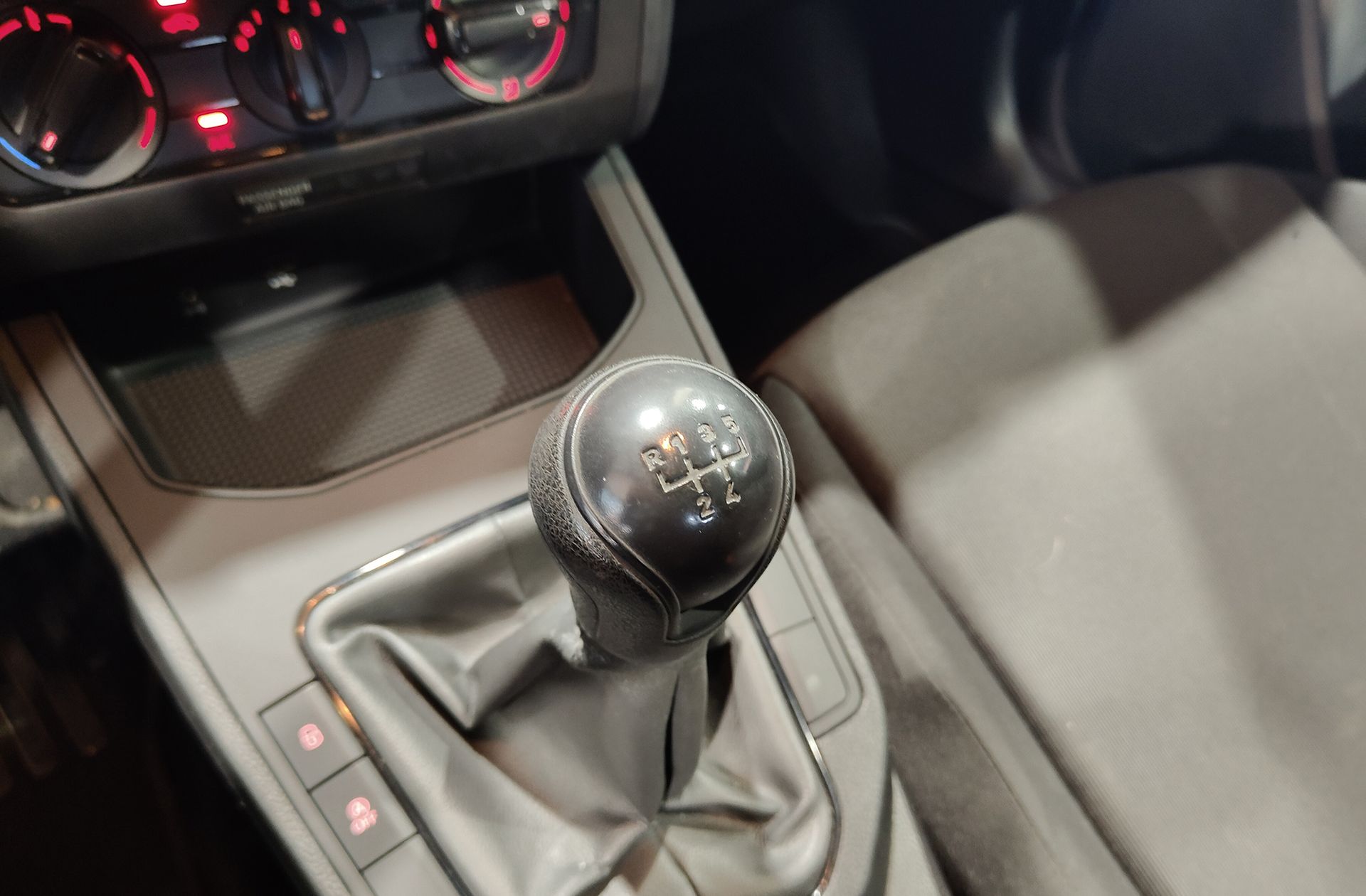 SEAT Ibiza 1.6 TDI Reference Plus - foto 5