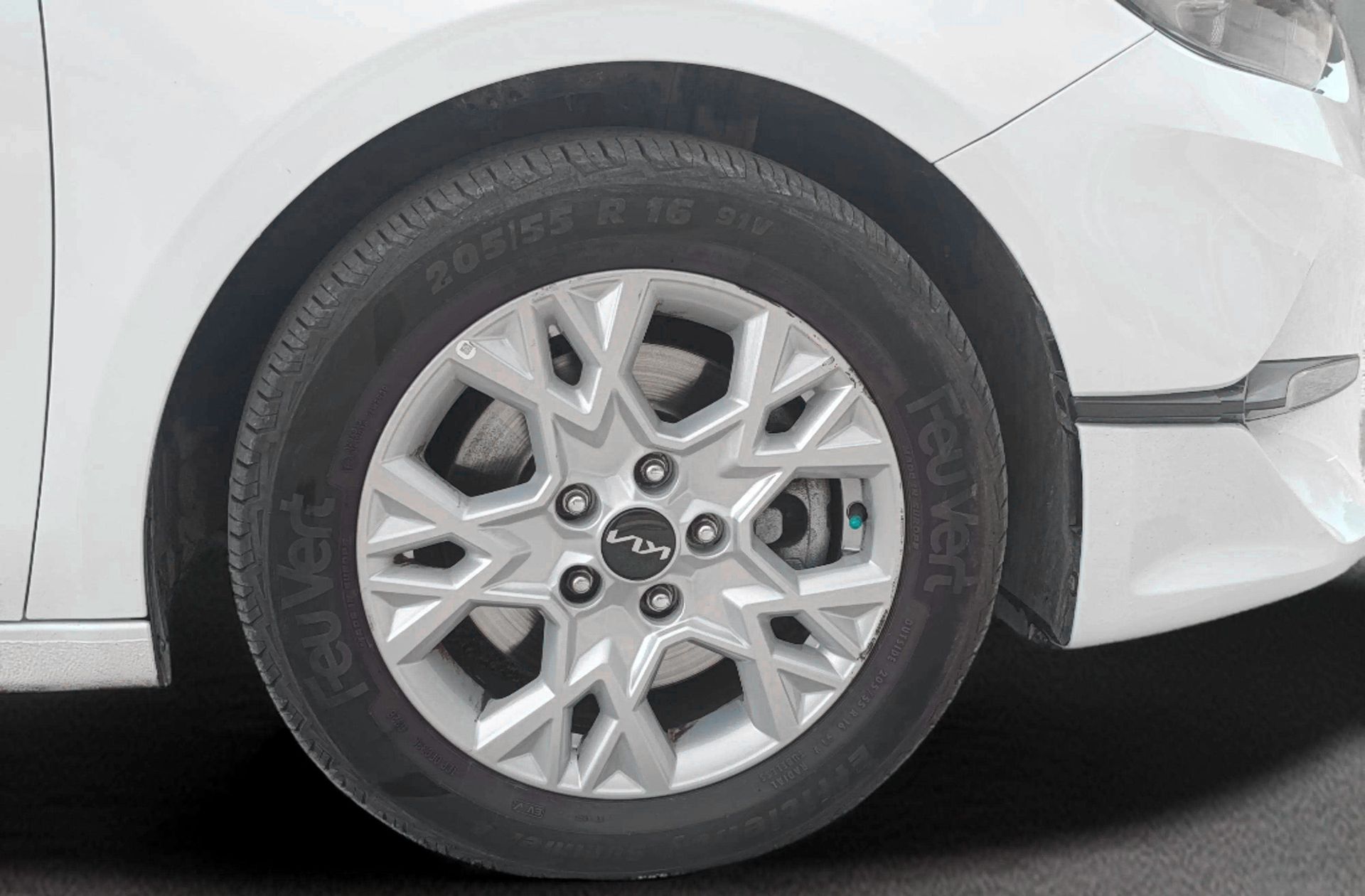 Kia Ceed 1.6 MHEV iMT Drive - foto 39