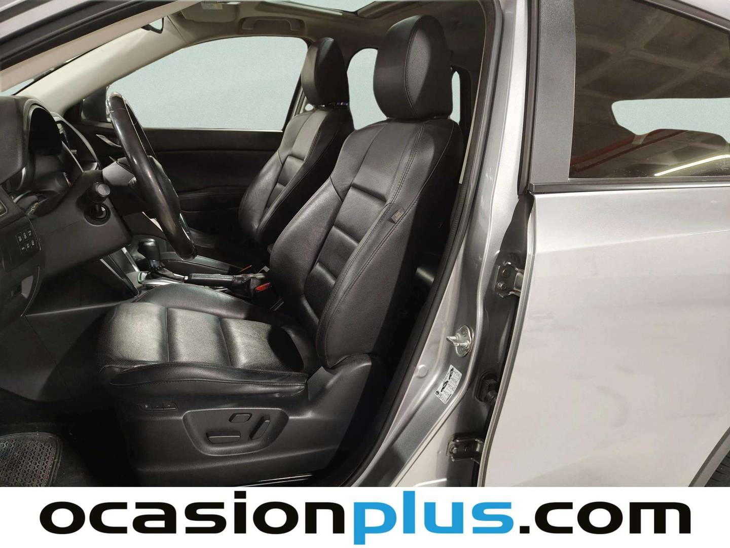 Foto asientos delanteros Mazda CX-5 Mazda CX-5 2.2 DE Luxury 4WD AT (175 CV)