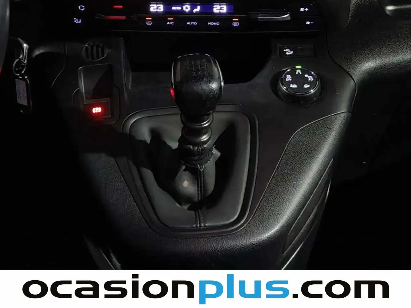 Foto Citroën Berlingo Citroen Berlingo Talla M BlueHDi 130 S&S 6v Rip Curl (130 CV)