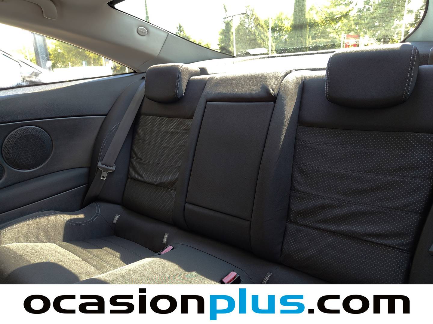 Foto asientos traseros Renault Laguna Renault Laguna Coupe Emotion Plus FAP eco2 dCi (150 CV)
