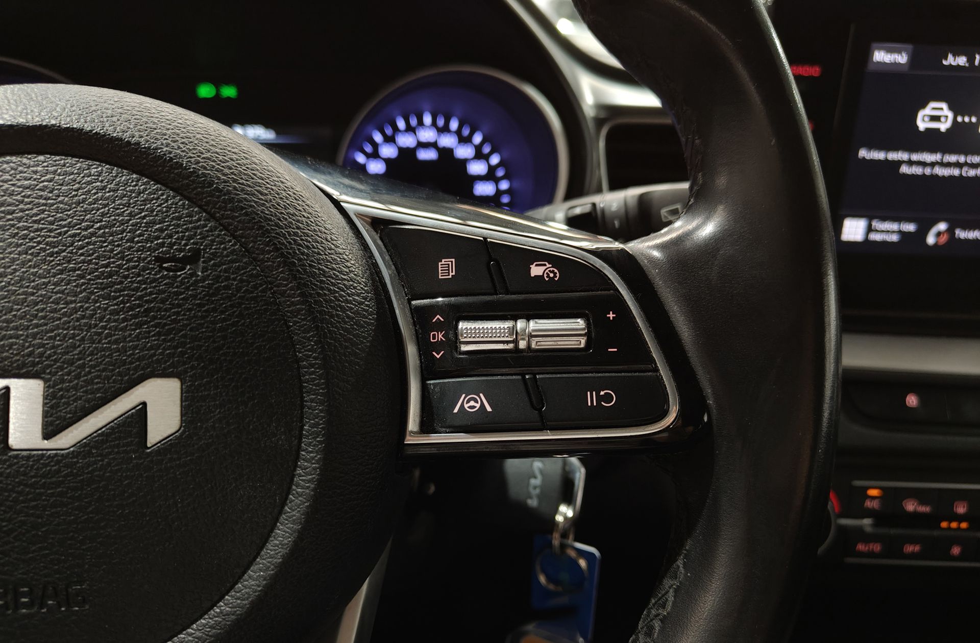 Kia Ceed 1.6 MHEV iMT Drive - foto 27
