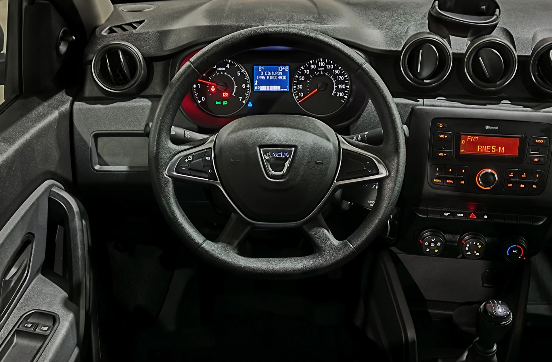 Dacia Duster Essential TCe 4x2 - foto 18