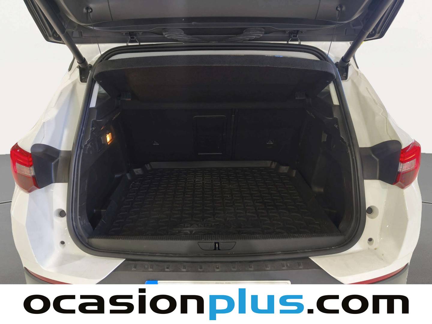Fotos maletero Opel Grandland X Opel Grandland X 1.6 CDTi Excellence (120 CV)