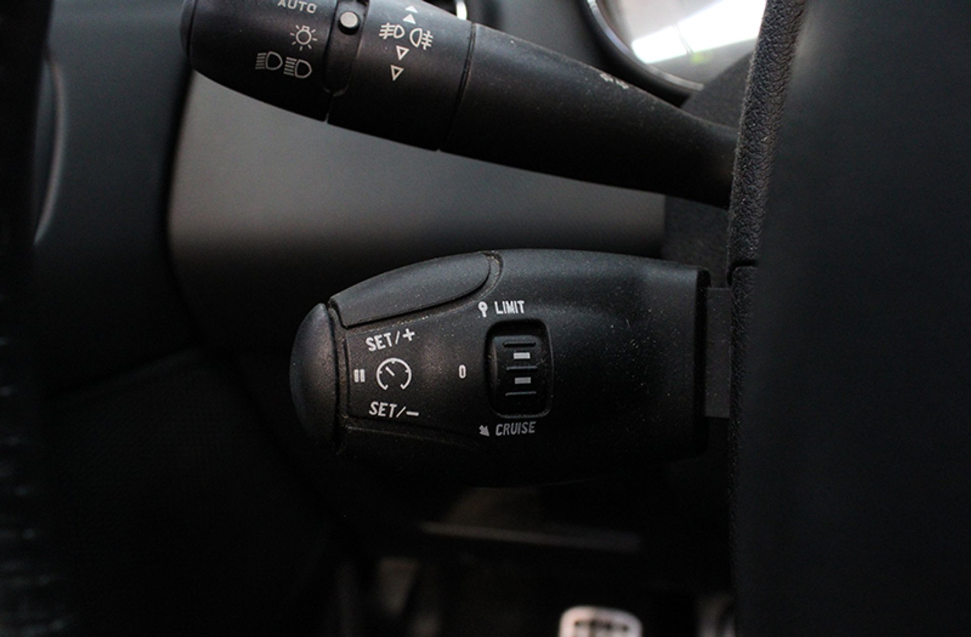 Peugeot 308 CC 2.0 HDi Active FAP - foto 24