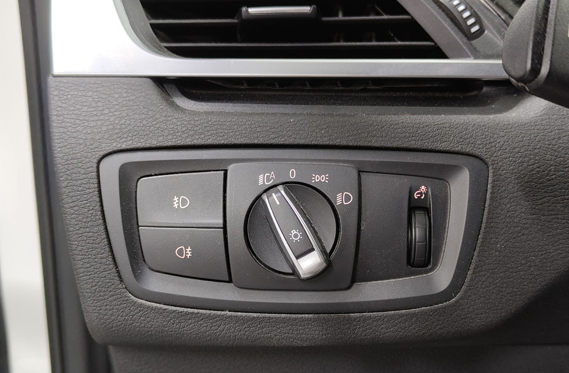 BMW X1 sDrive20i - foto 30