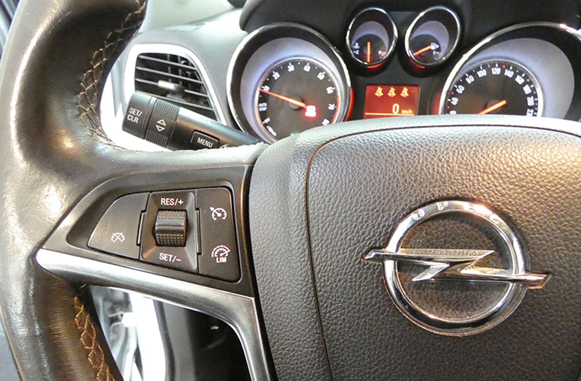 Opel Mokka 1.4 Turbo Selective 4x4 - foto 21