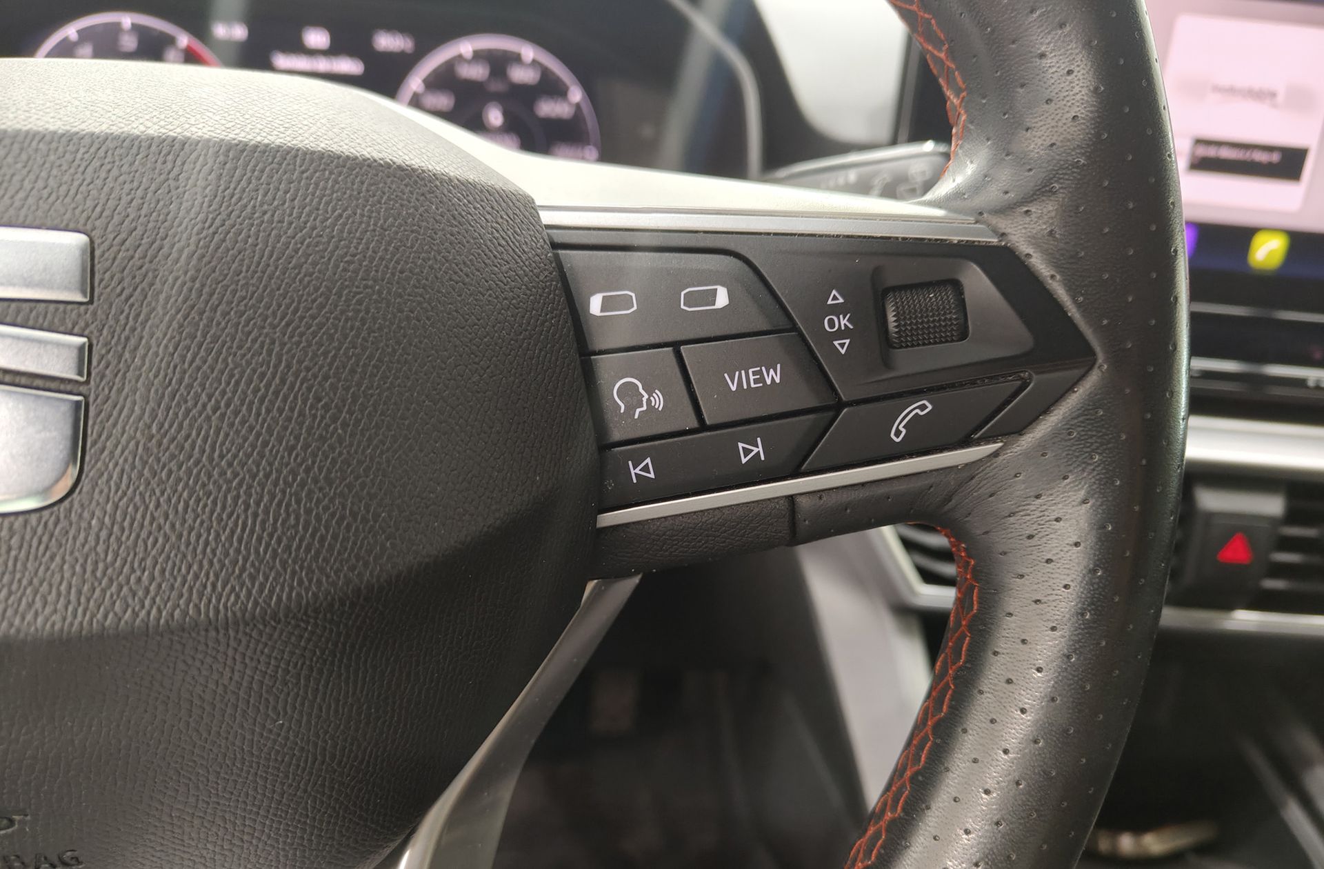 SEAT León 1.5 eTSI FR Go L DSG - foto 23