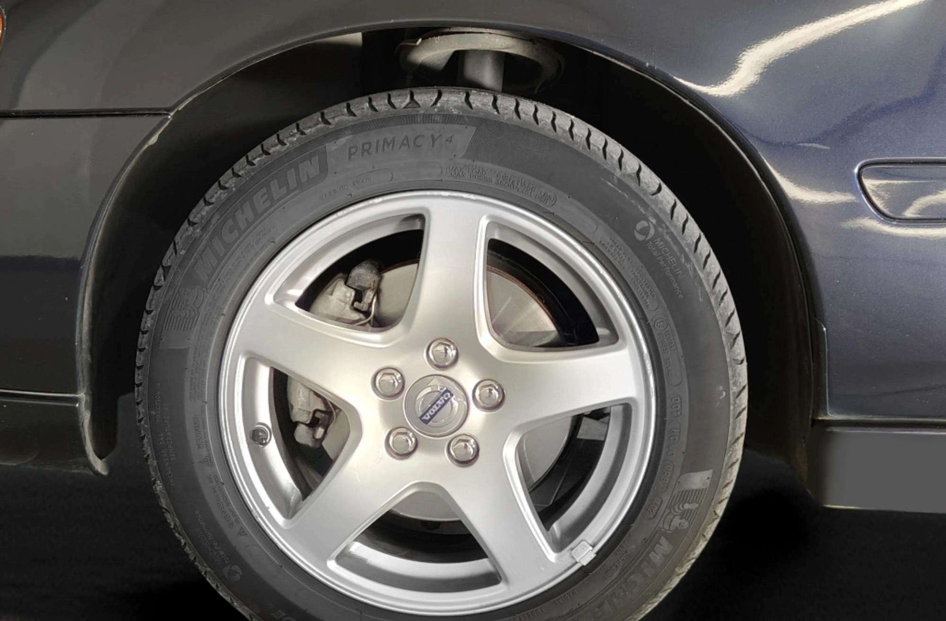 Volvo S60 2.4D Momentum - foto 27