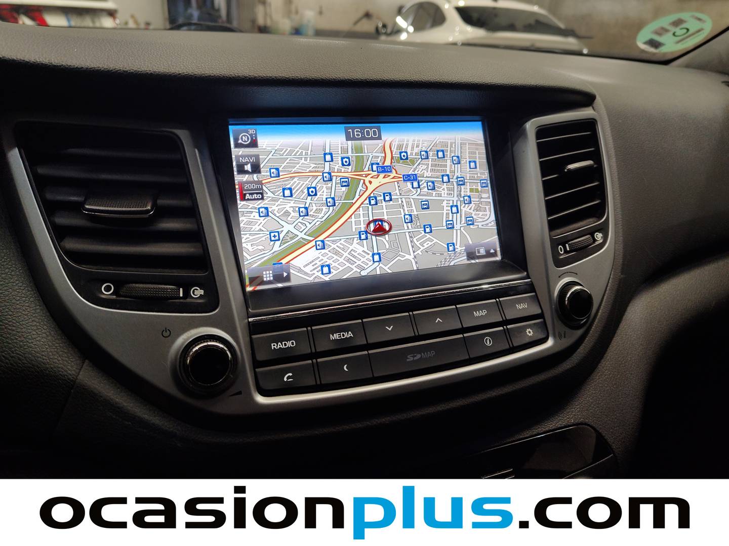 Equipamiento del Hyundai Tucson Hyundai Tucson 1.7 CRDI BlueDrive 25 Aniversario 4x2 (115 CV)