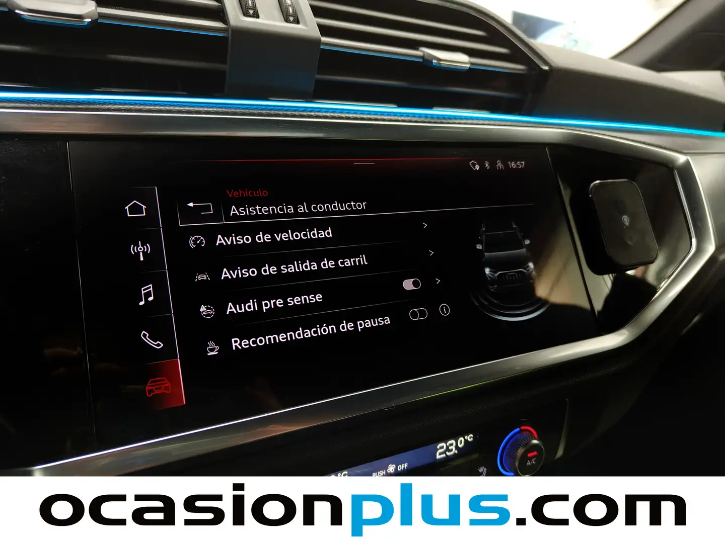 Foto Audi Q3 Audi Q3 S line 35 TDI (150 CV) S tronic