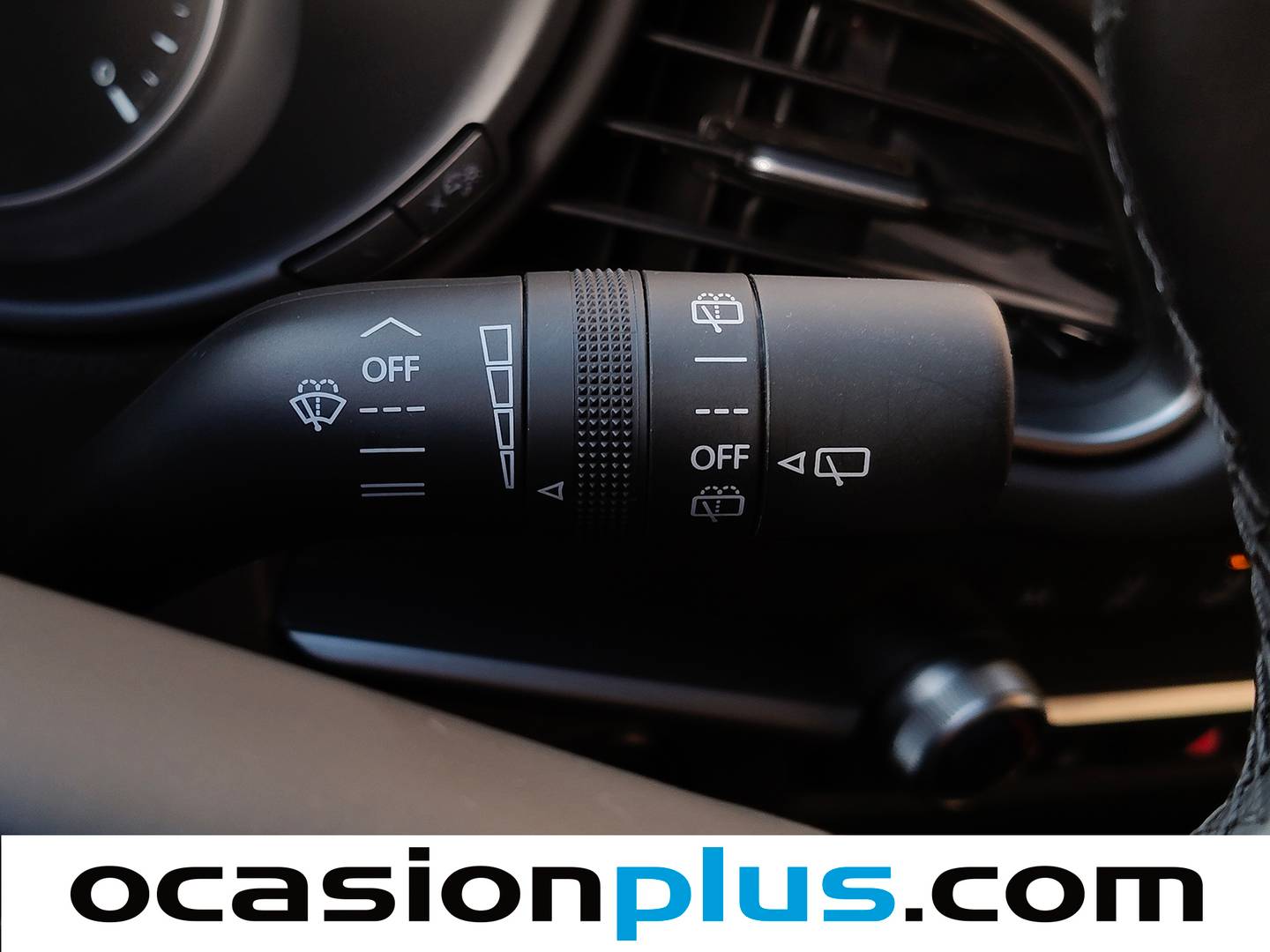 Foto Mazda CX-30 Mazda CX-30 e-SKY G MHEV Prime-line (140 CV)