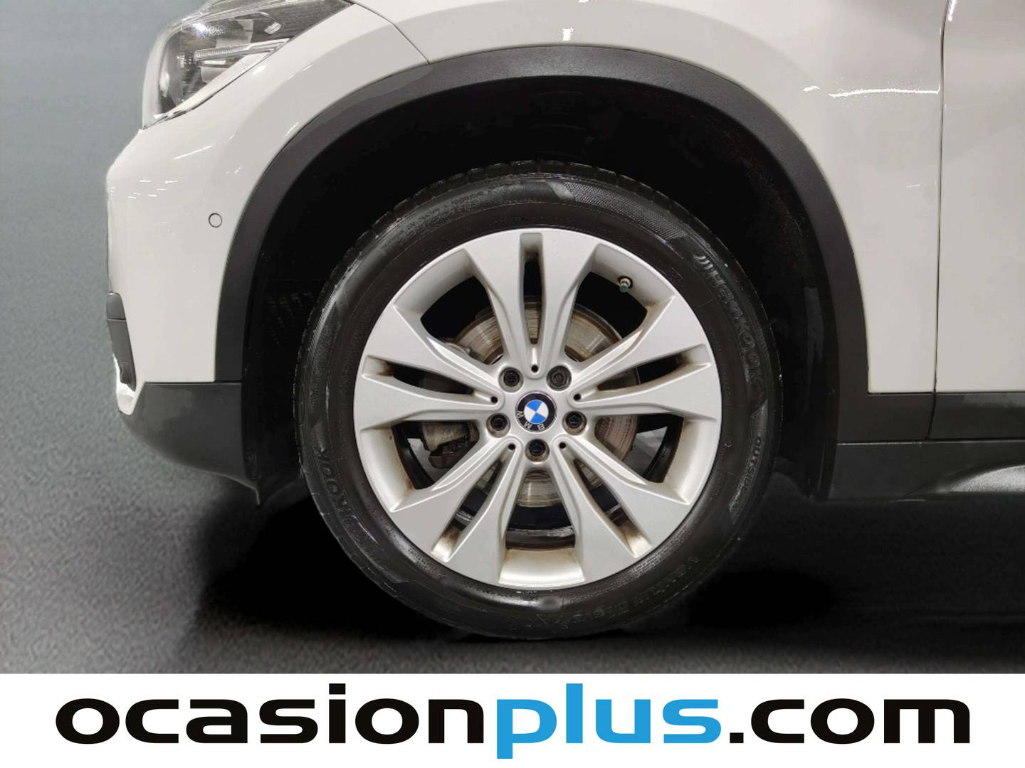 Foto BMW X1 BMW X1 sDrive18i  (140 CV)