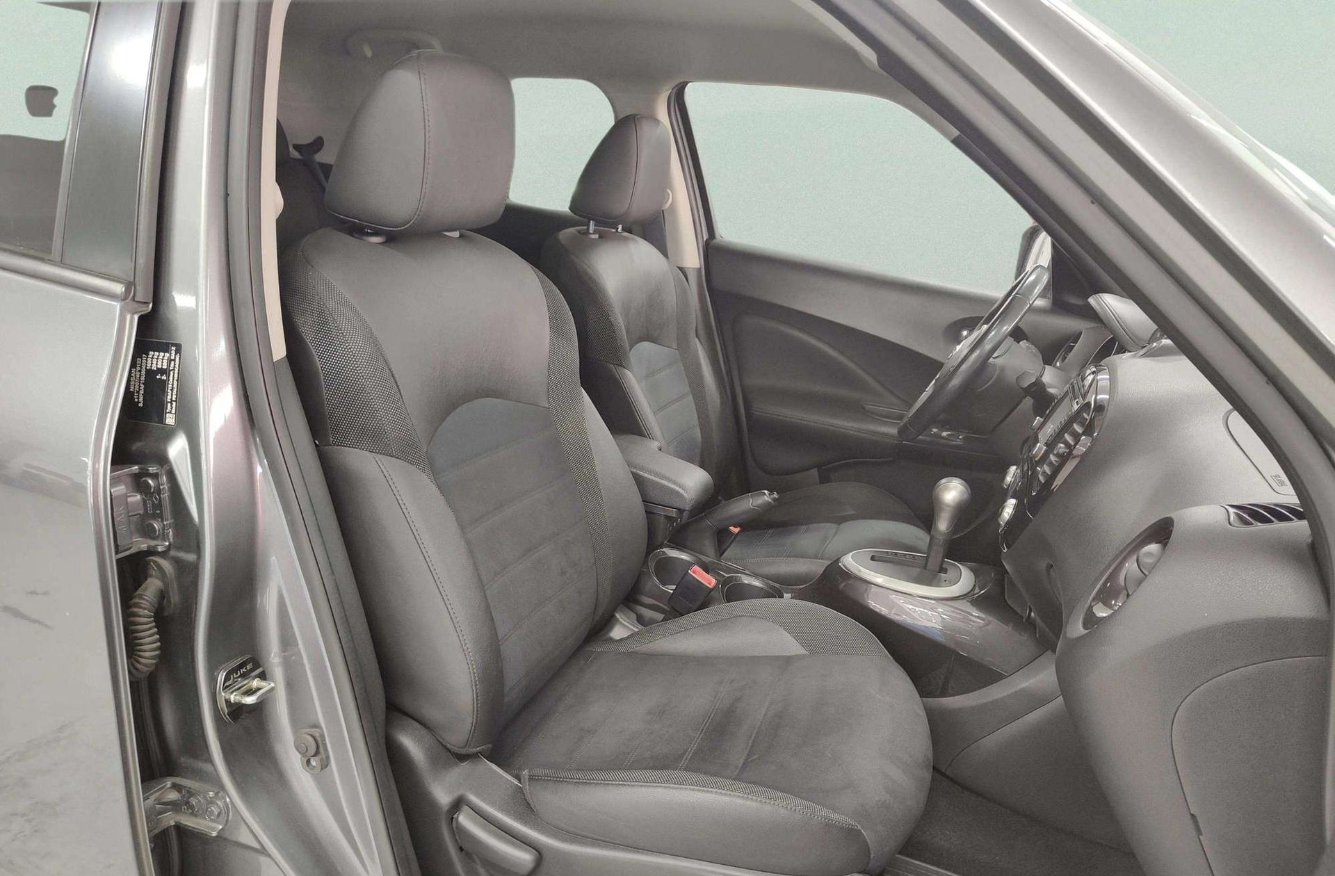 Nissan Juke G N-Connecta CVT - foto 19