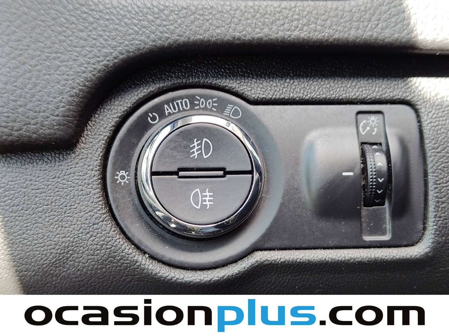 Extras del Opel Insignia Opel Insignia 2.0 CDTI ecoFlex S&S Selective (163 CV)