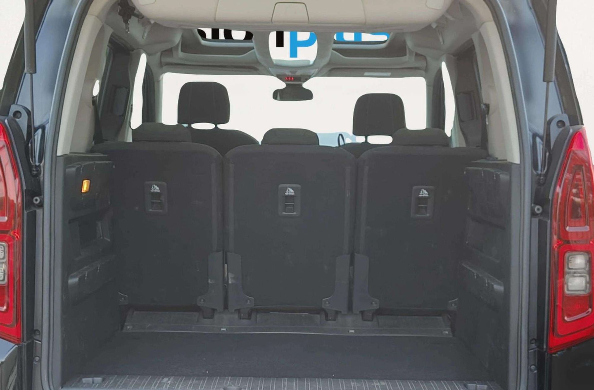 Opel Combo 1.2 Turbo Innovation L - foto 19