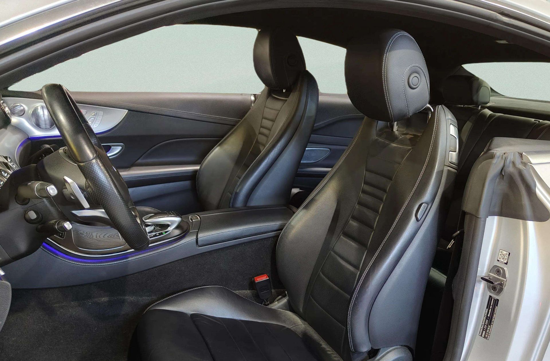 Mercedes-Benz Clase E E 220 d Coupe Pack AMG - foto 11
