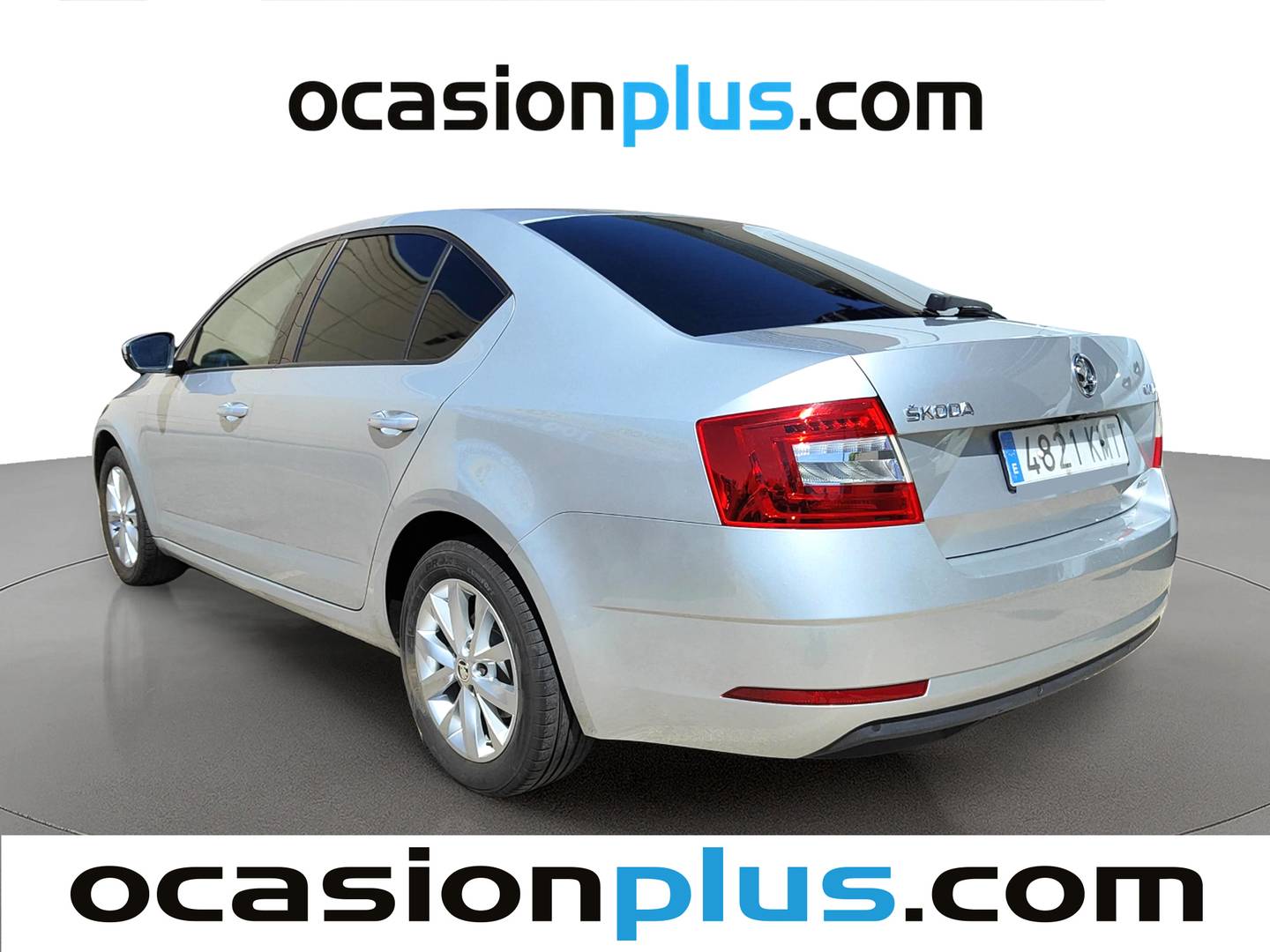 Foto trasera Skoda Octavia Skoda Octavia 1.4 TSI CNG Like (110 CV) izquierda