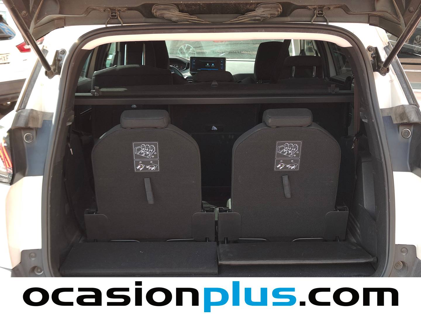 Foto Peugeot 5008 Peugeot 5008 PureTech 130 S&S Style (130 CV) 7 plazas siete plazas