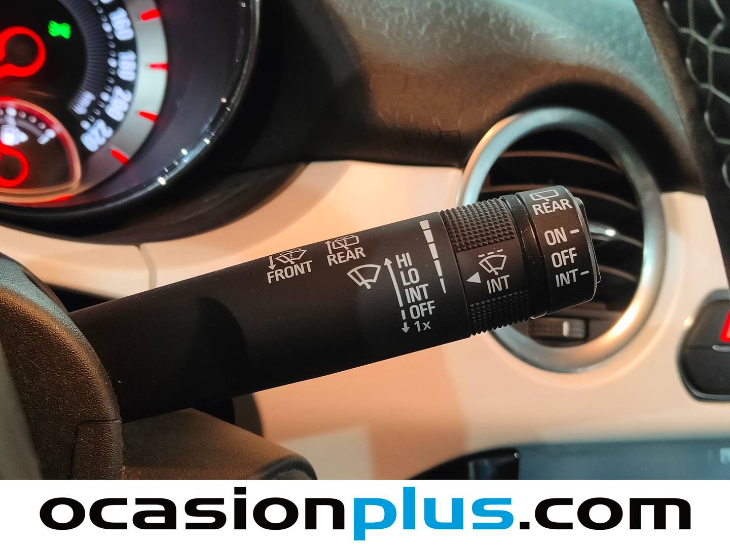 Foto Opel Adam Opel Adam 1.4 XEL Glam (87 CV)