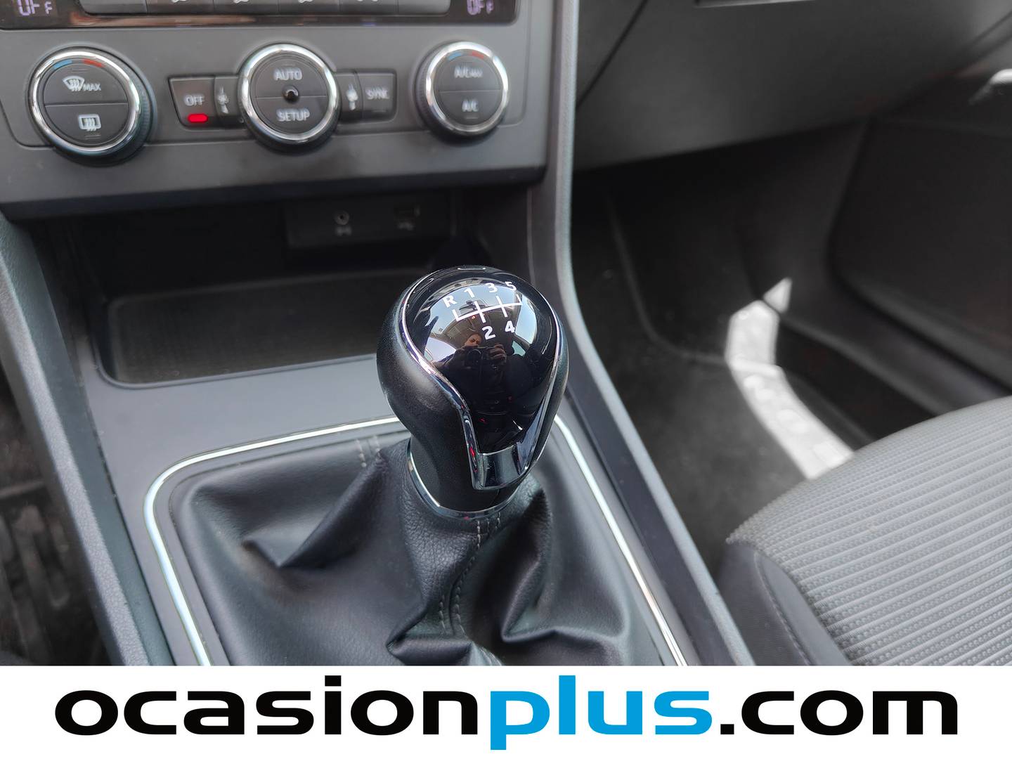 Seat León Seat León 1.6 TDI S&S Style (115 CV) de segunda mano