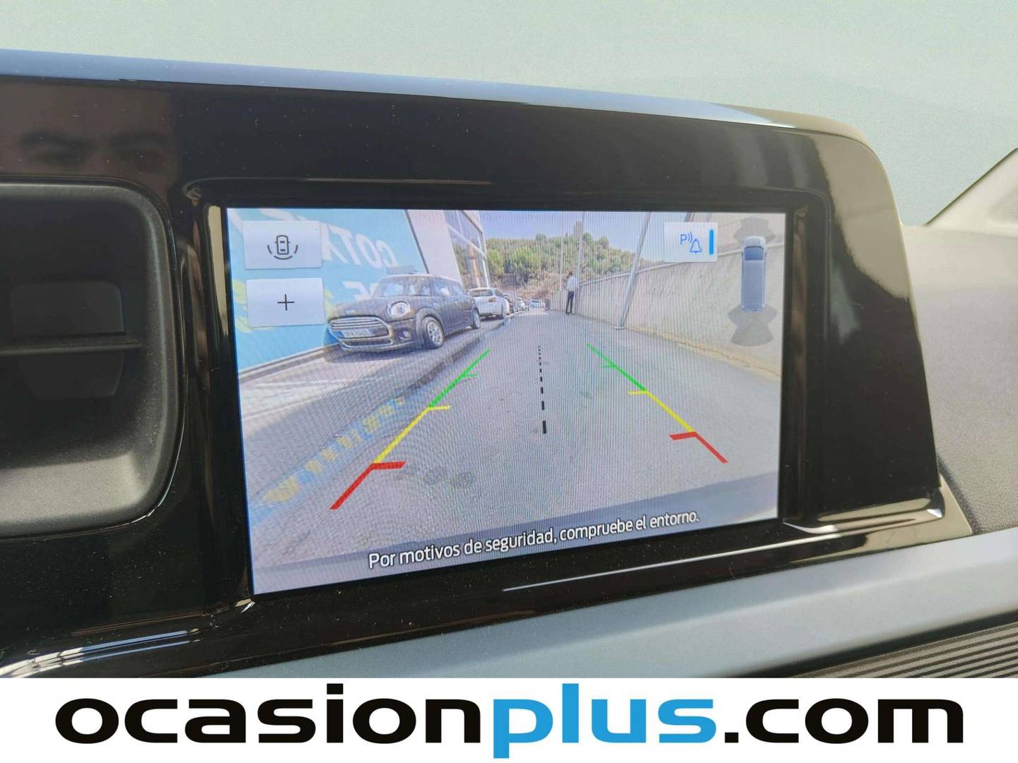 Equipamiento del Ford Transit Courier FORD Transit Courier 1.5 Ecoblue  Active (100CV)