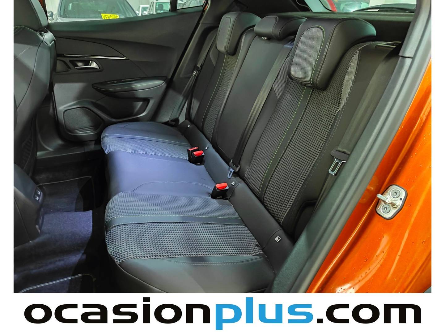 Foto Peugeot 2008 Peugeot 2008 PureTech 130 S&S GT  (130 CV)